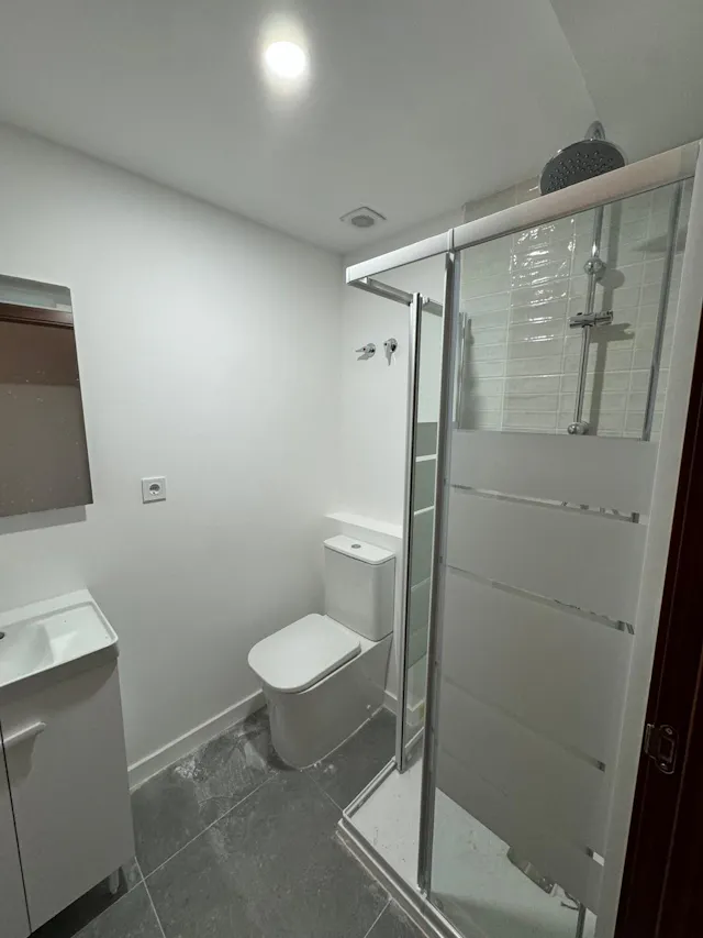 Private room in Carrer de Pere Cabanes, Valencia (1673337) room image 12