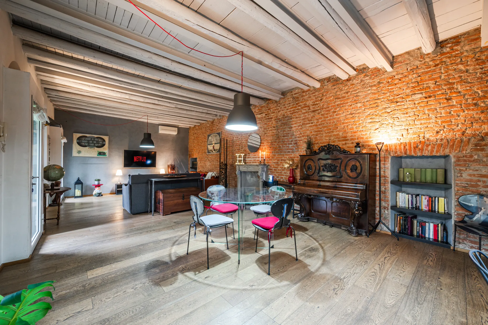 Via Gaetano de Castillia, Milan preview