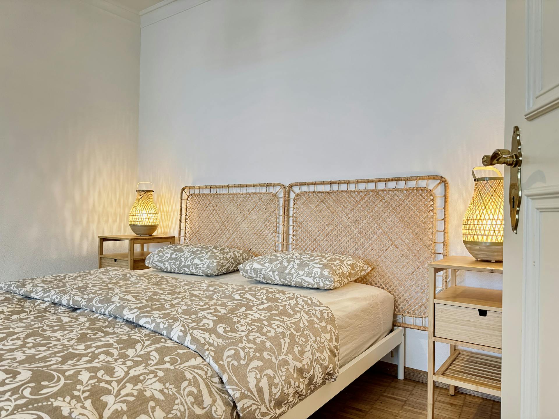 Apartment for rent for €2,250 per month in Basel, Sankt Alban-Tal