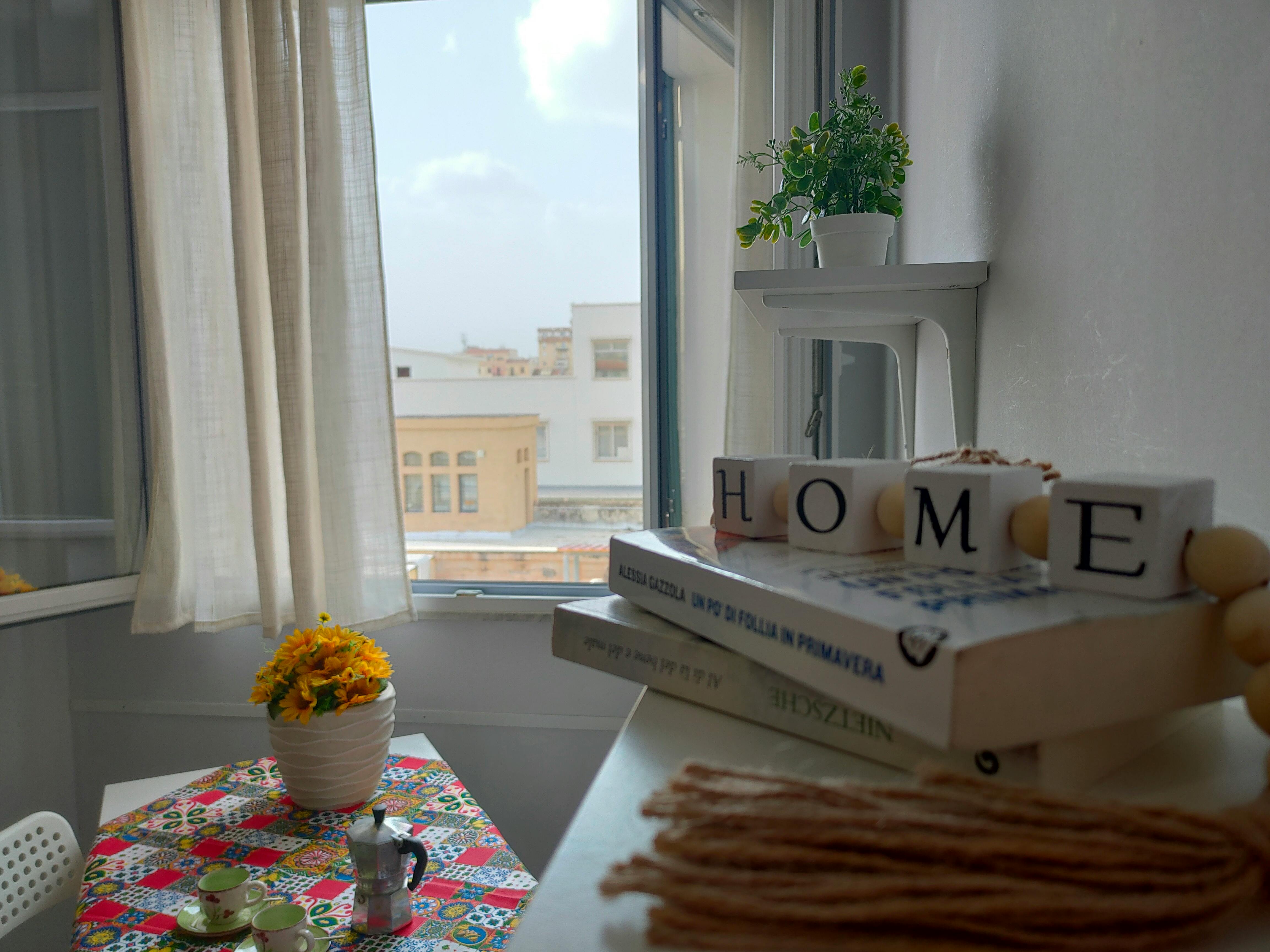 Studio te huur voor € 535 per maand in Palermo, Via Rosario Gregorio