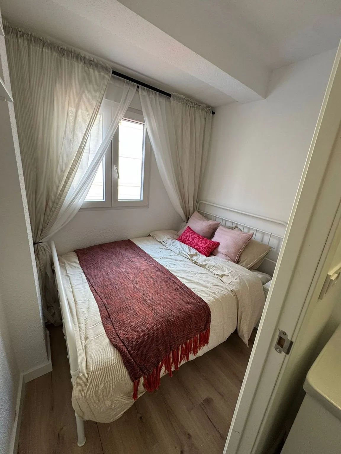 Carrer de Pere Patrici Mey, Valencia preview