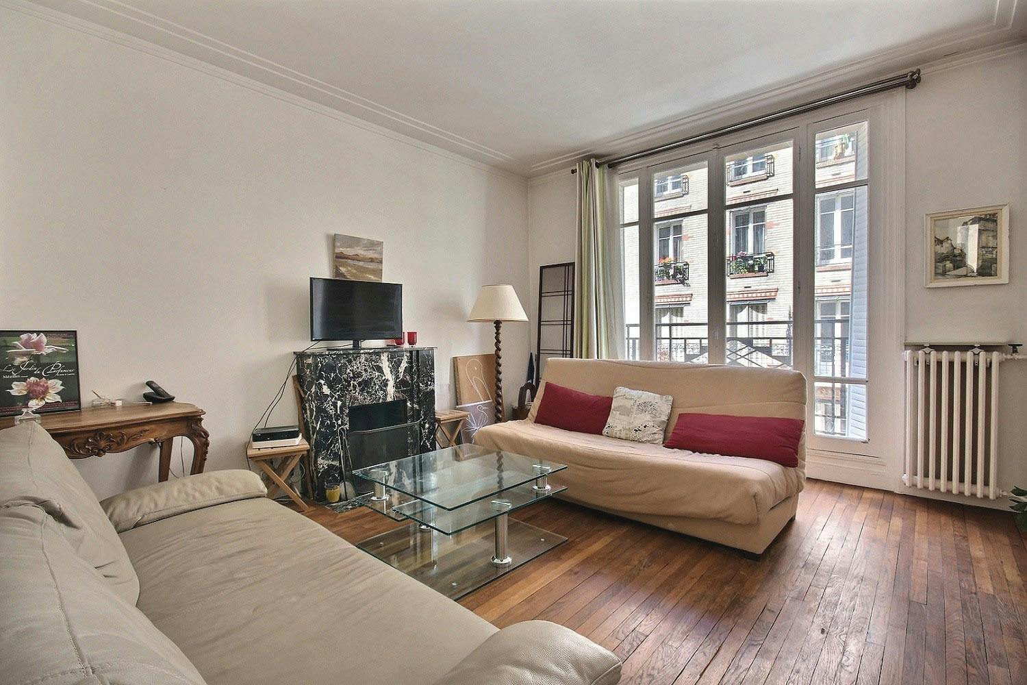 Квартира за оренду для 1 595 EUR на місяць у Paris, Rue Beccaria