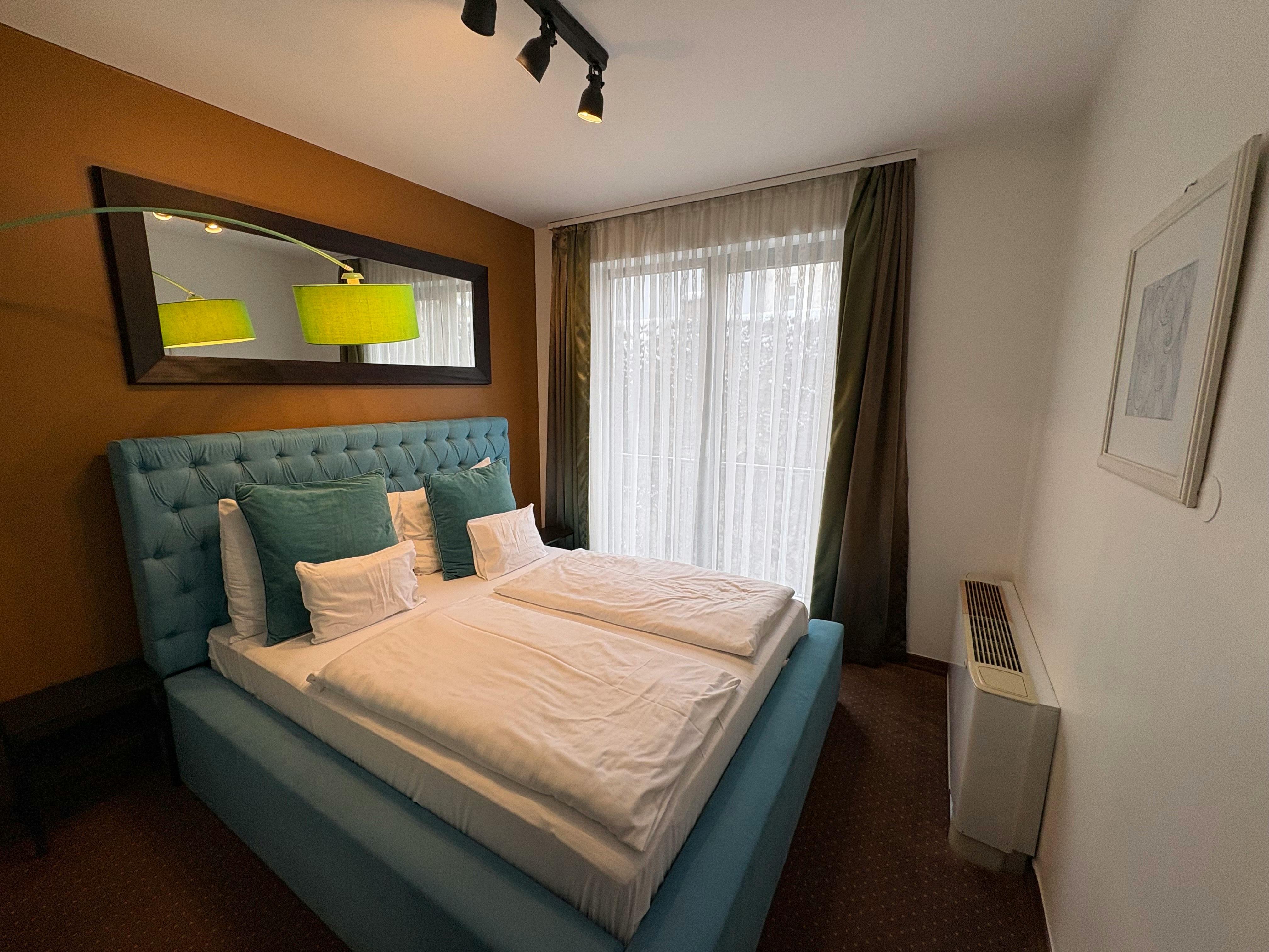 Ó utca, Budapest preview