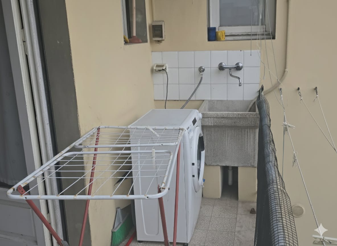 Double room Florence, 1 bed, 18m² — photo 8