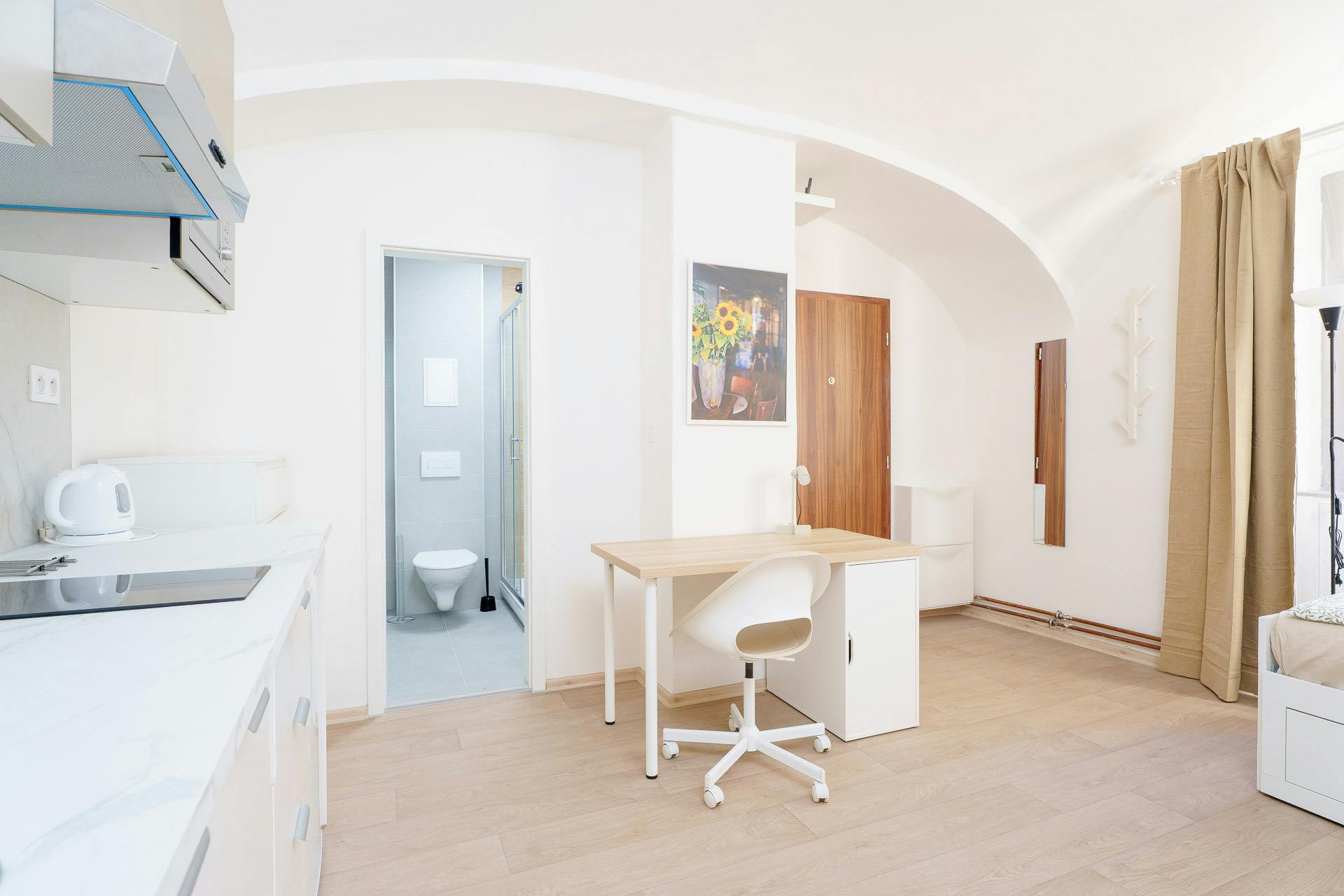 Apartment Hlavní Město Praha, 1 bed — photo 3
