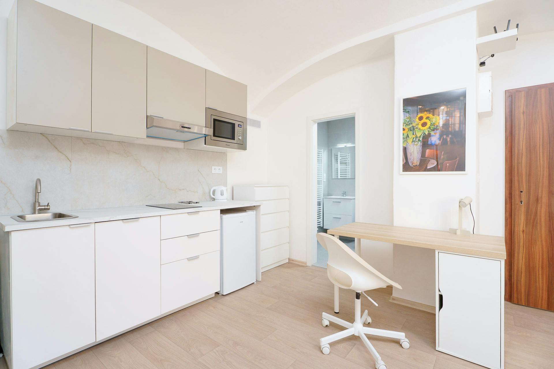 Apartment Hlavní Město Praha, 1 bed — photo 5