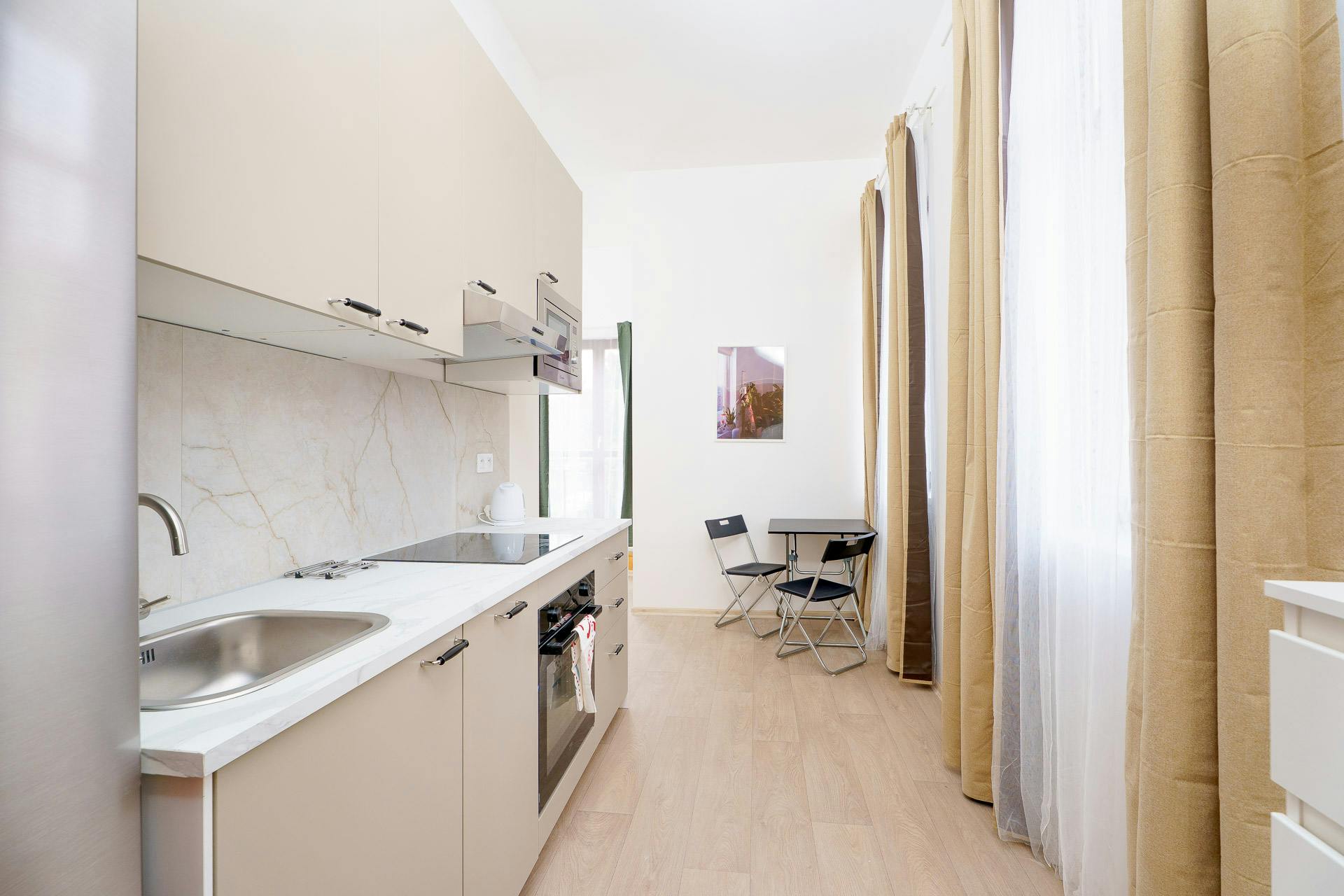 Apartment Hlavní Město Praha, 1 bed — photo 5