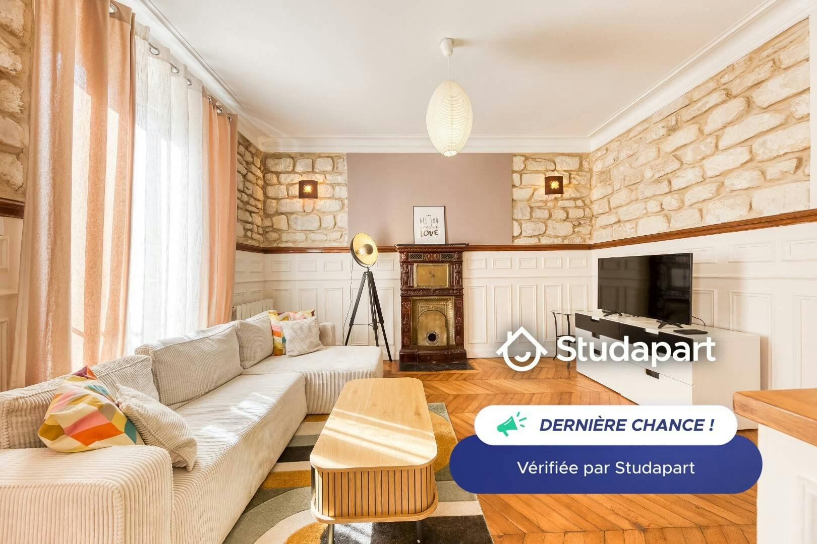 Apartment for rent for €2,200 per month in Paris, Rue Allard