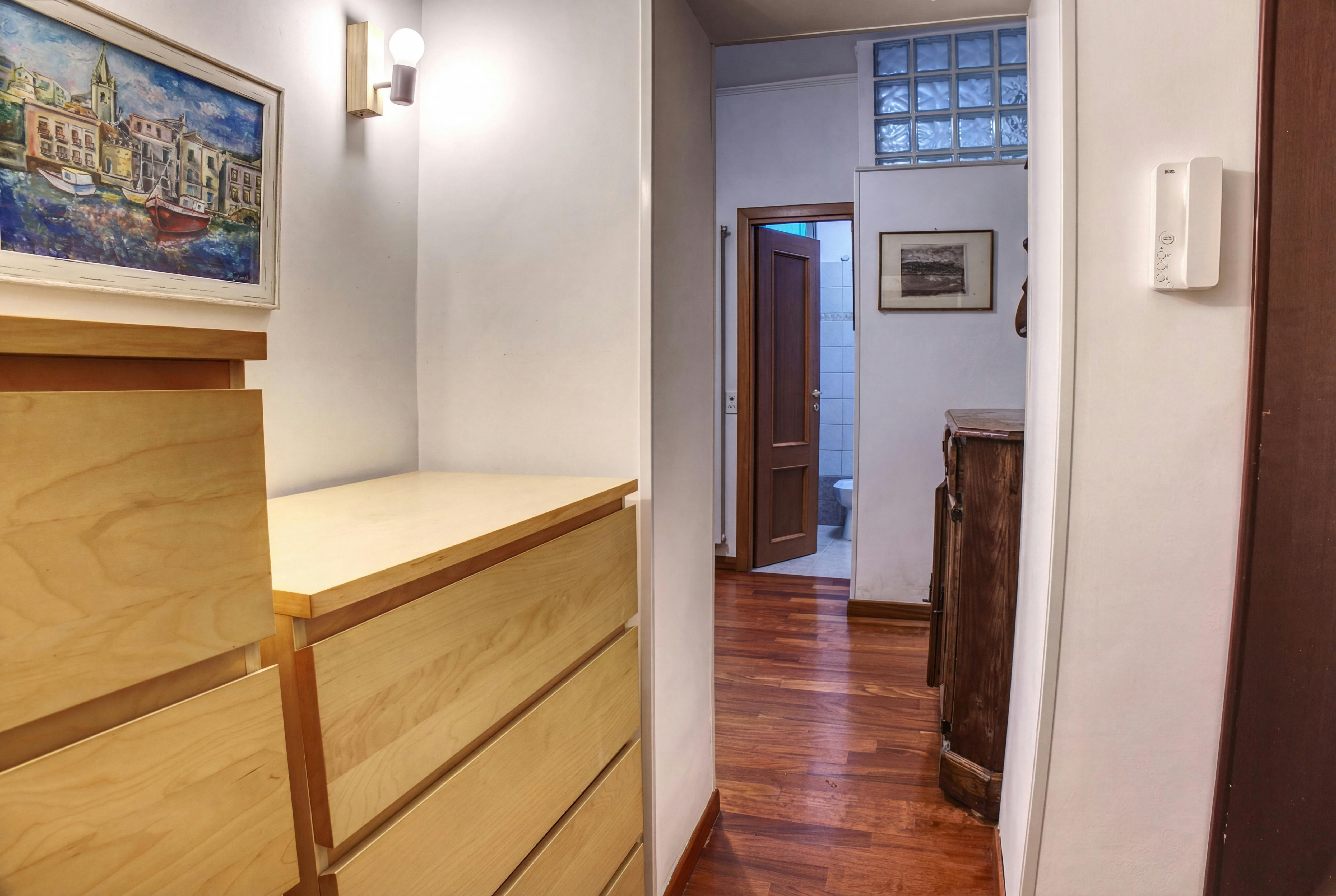 Apartment Rome, 1 bed — photo 10