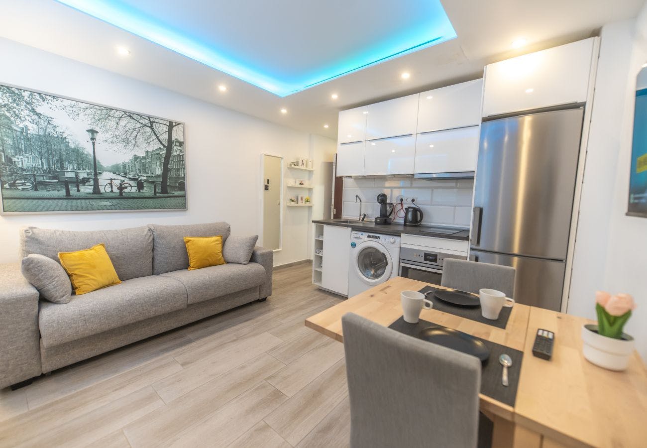 Avenida Isabel Manoja, Torremolinos preview