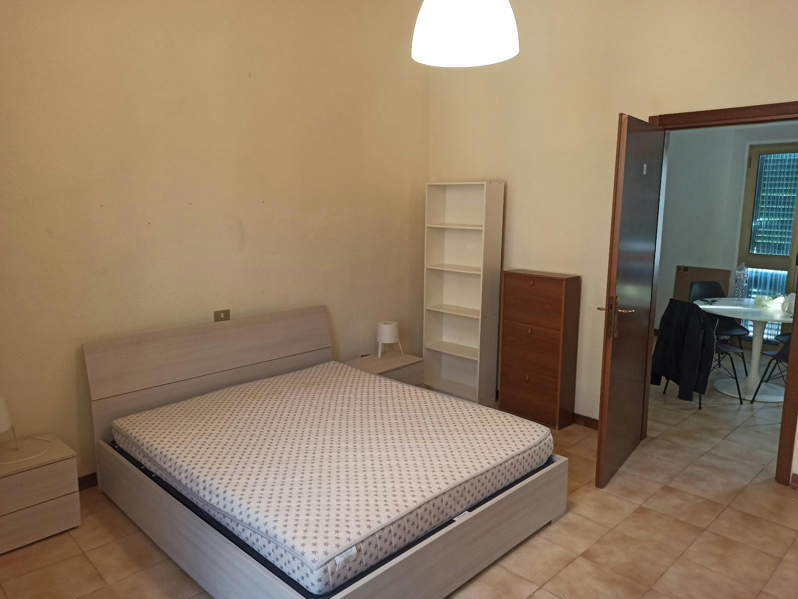 Habitación privada en alquiler por 450 € al mes en Pisa, Via Carlo Cattaneo