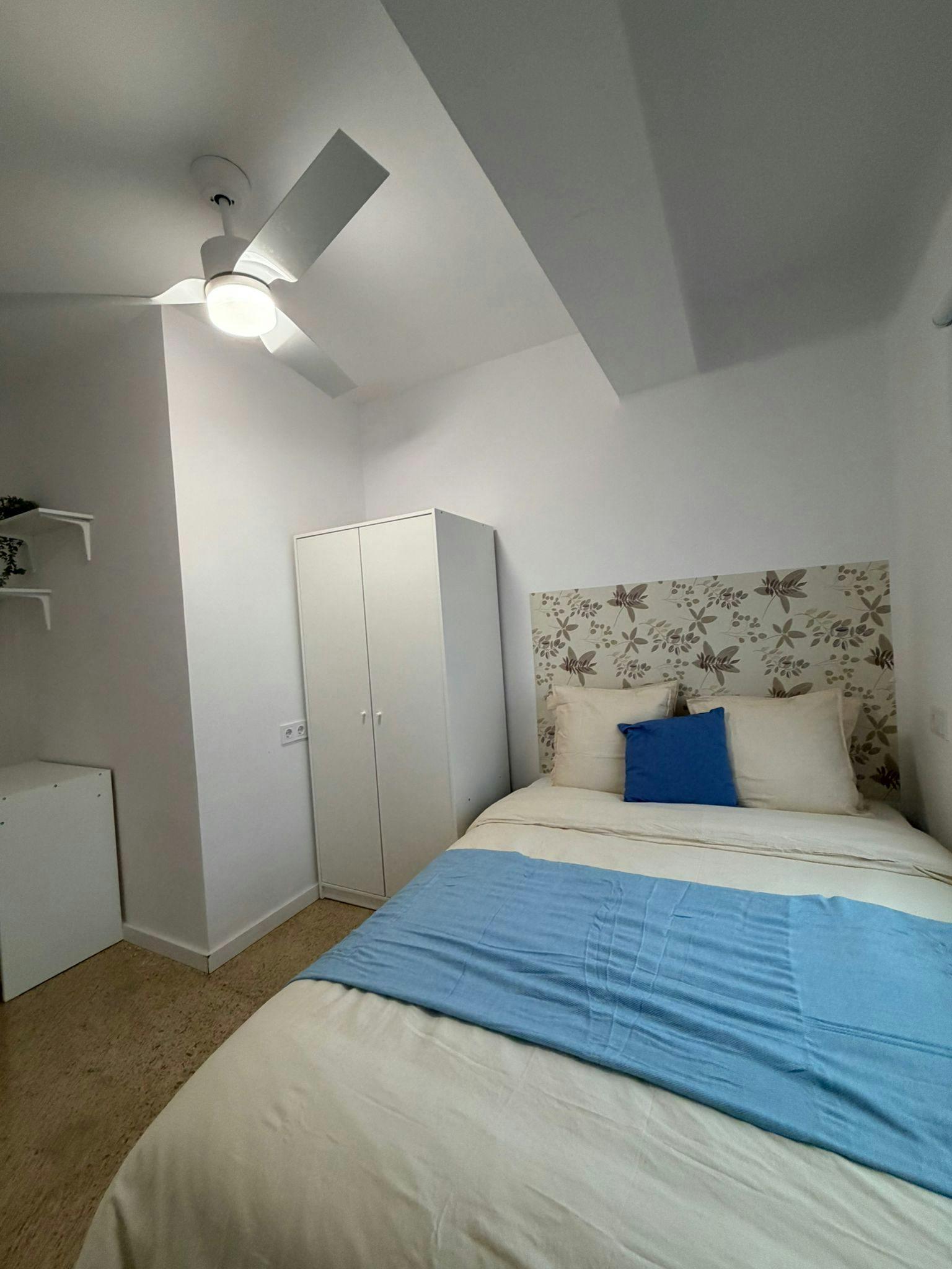 Single room Paterna, 1 bed, 6m² — photo 7