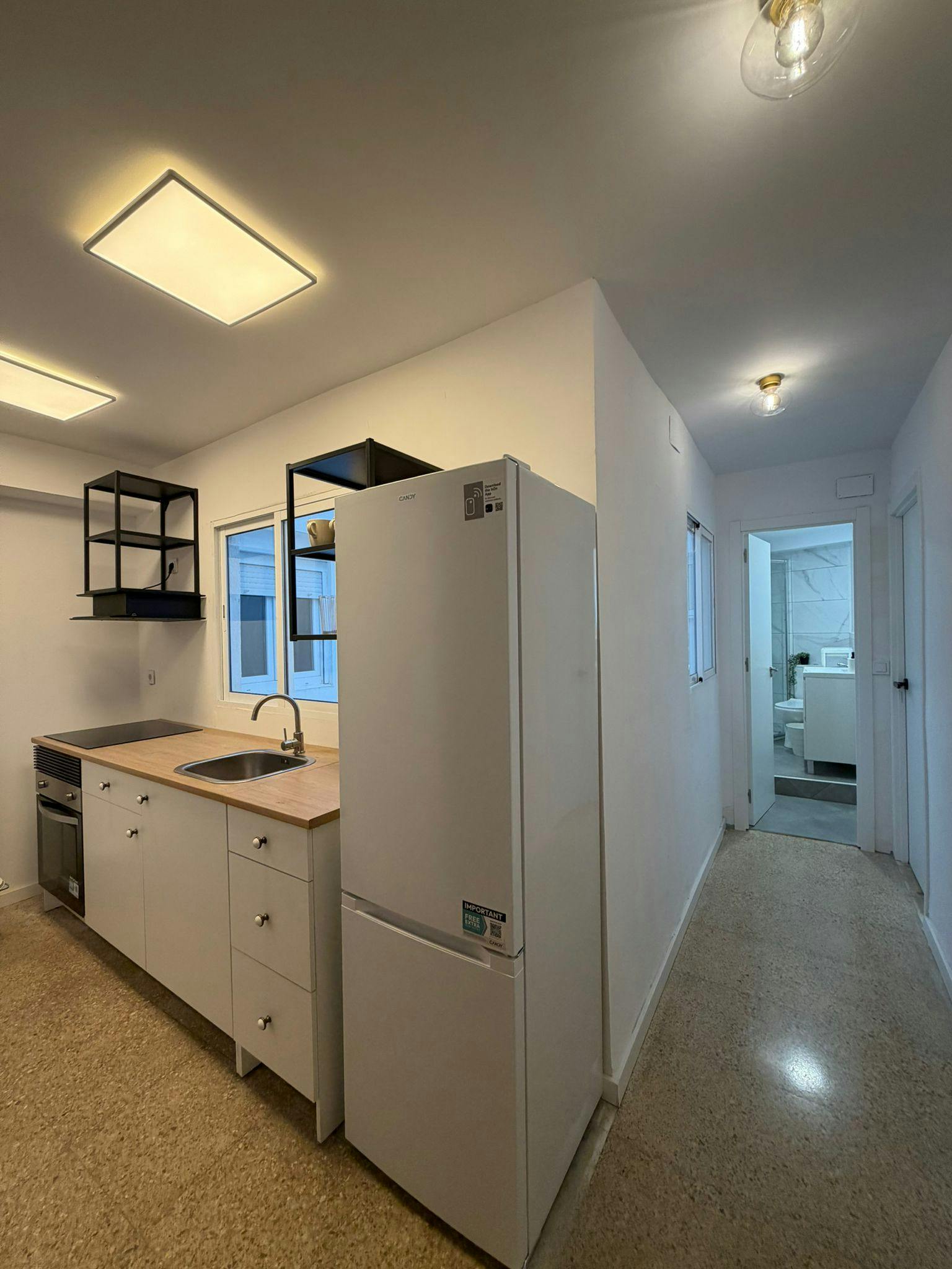 Single room Paterna, 1 bed, 6m² — photo 9