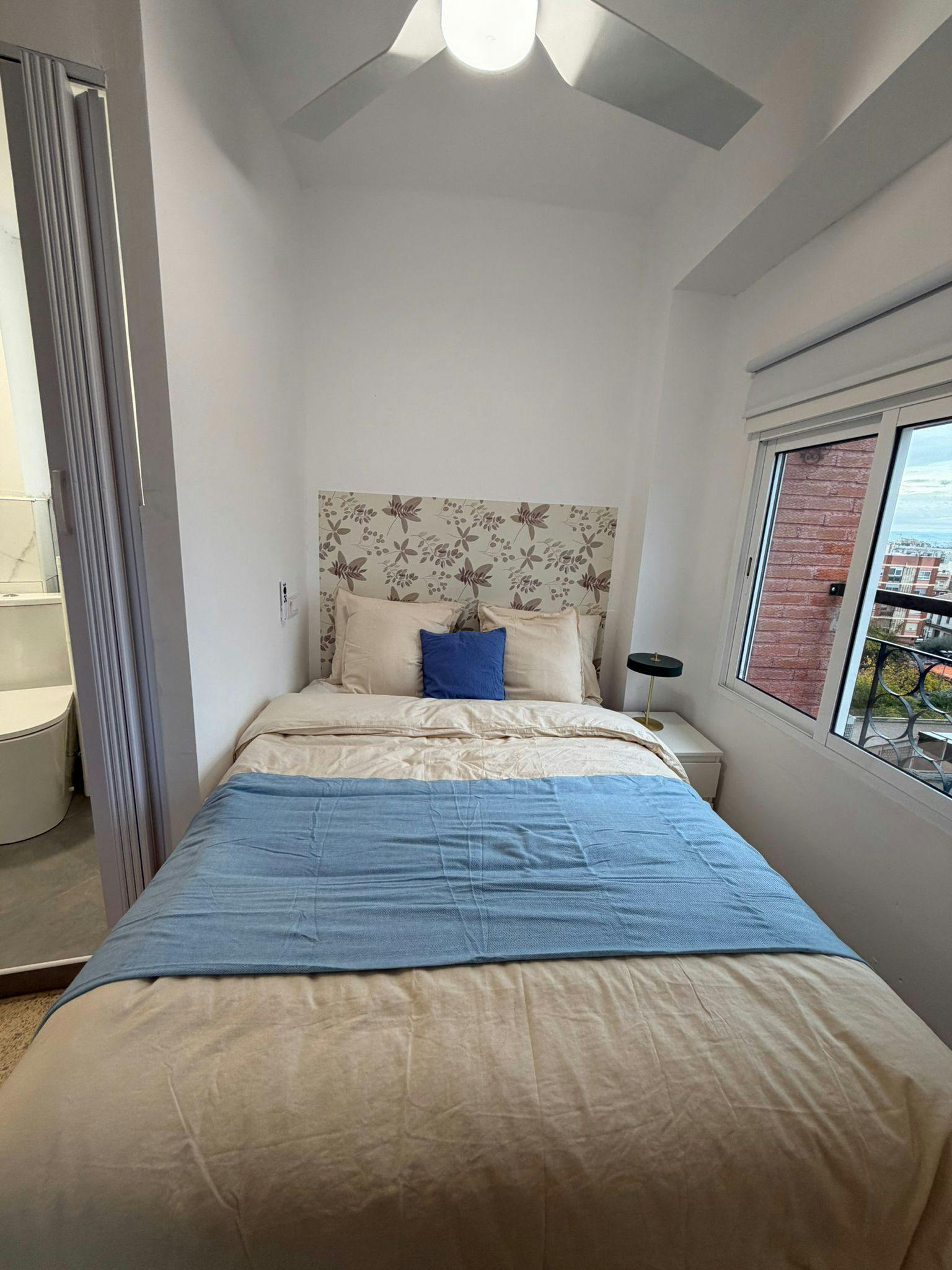 Single room Paterna, 1 bed, 6m² — photo 7