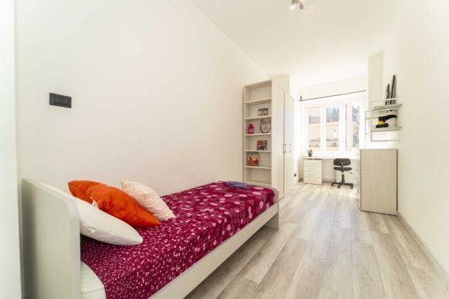 Privé kamer te huur voor € 550 per maand in Turin, Via Genova