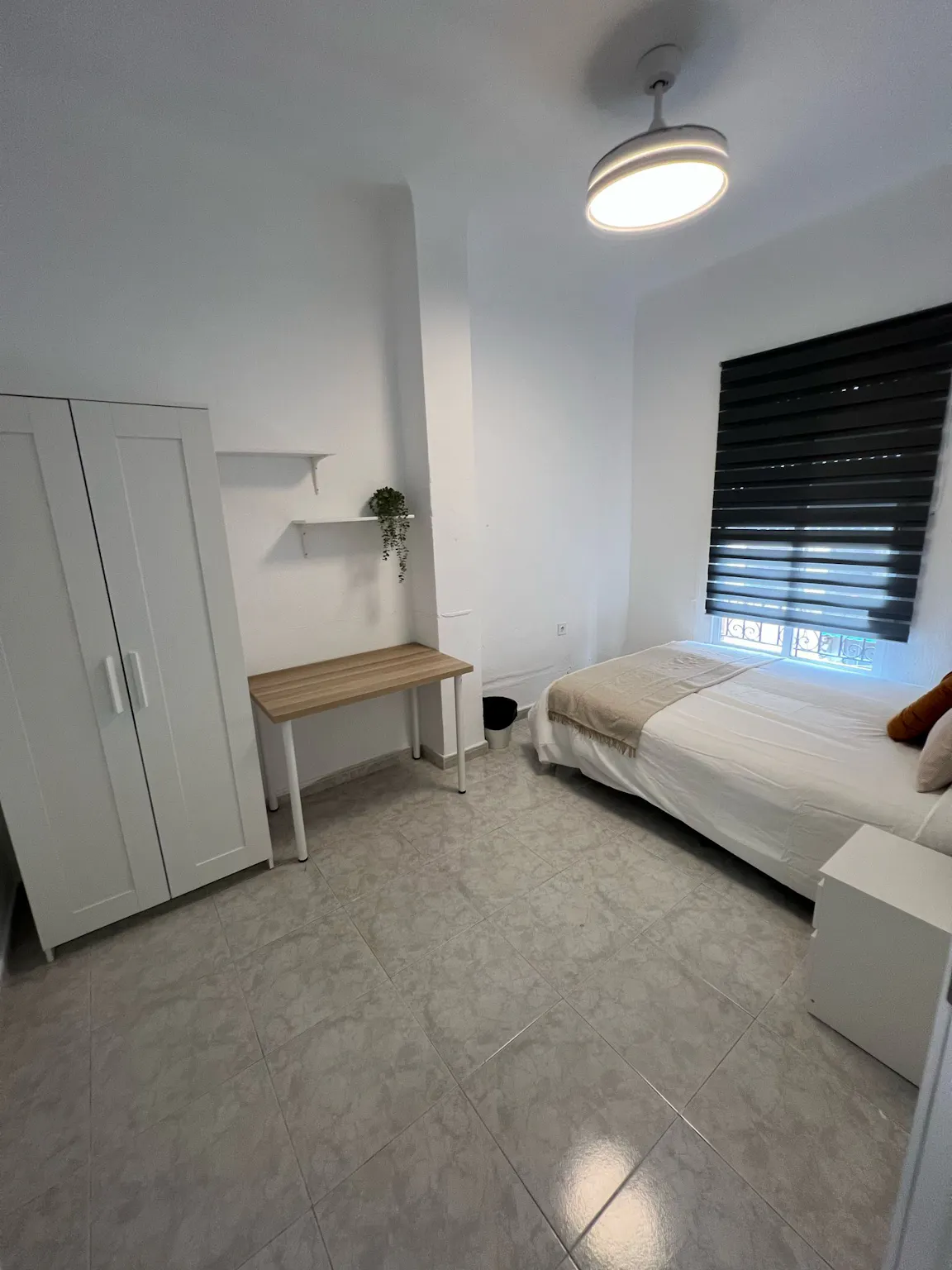 Private room in Carrer Doctor Just, Alicante