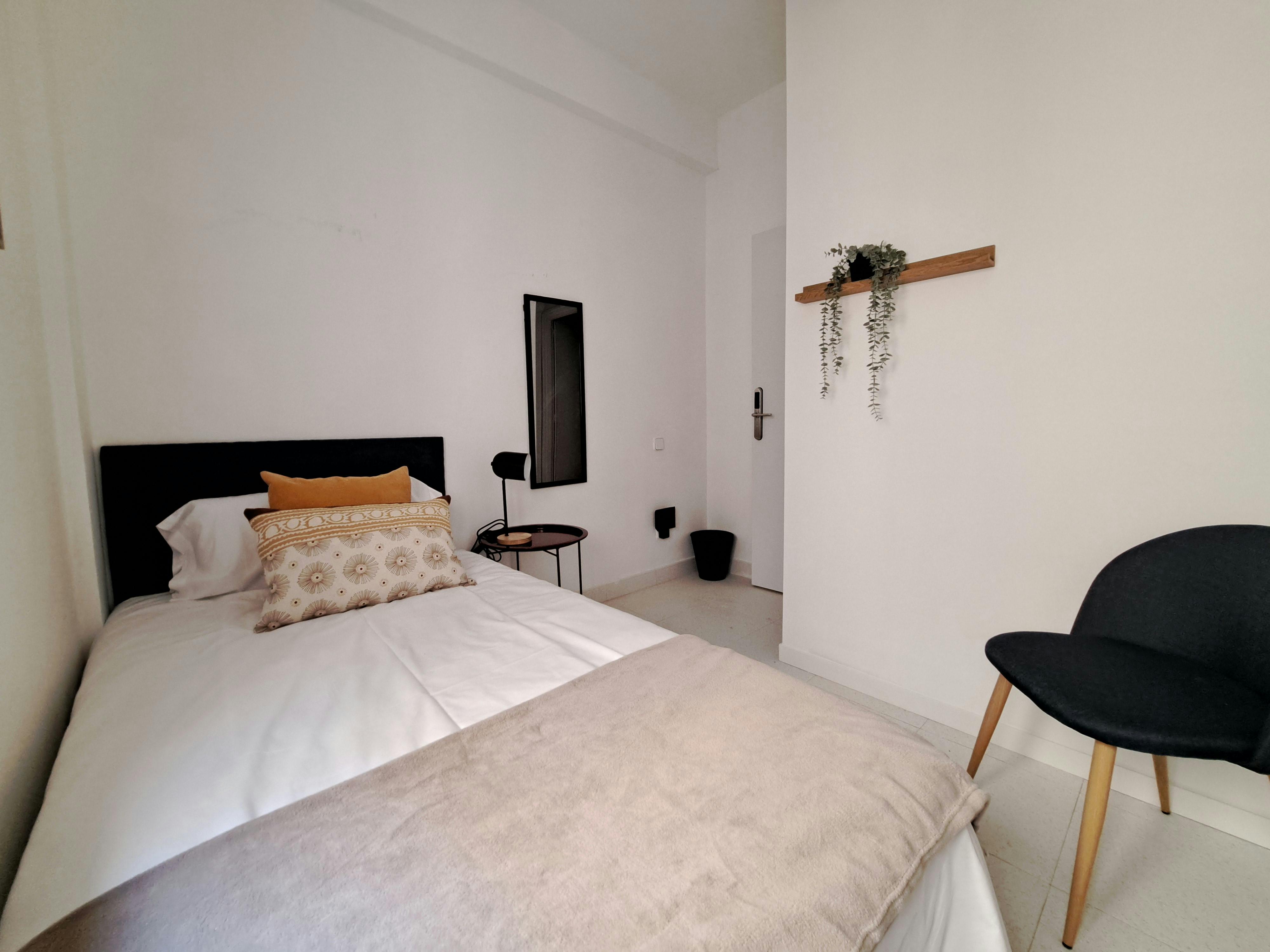 Paseo de la Castellana, Madrid preview