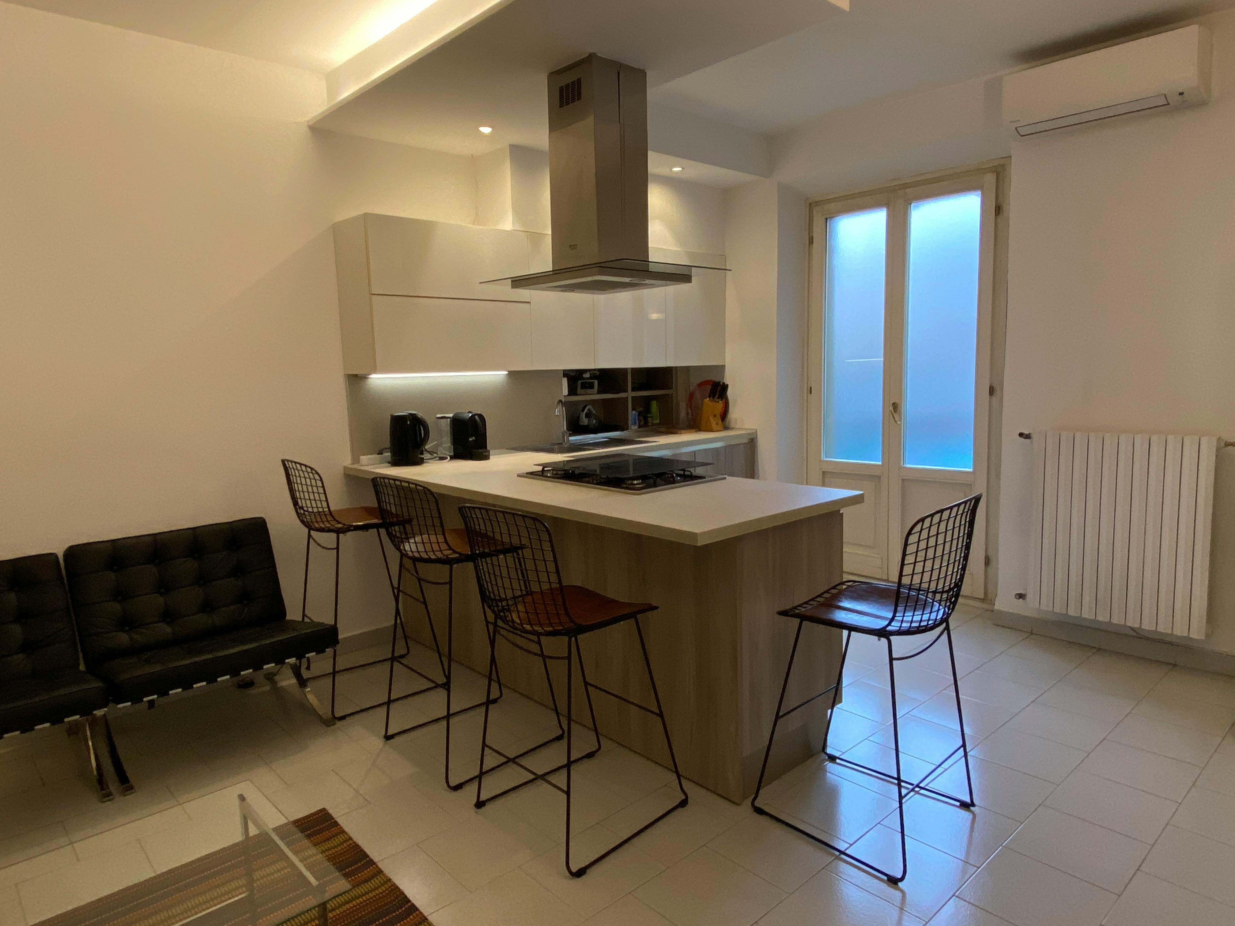 Apartment Milan, 1 bed — photo 1