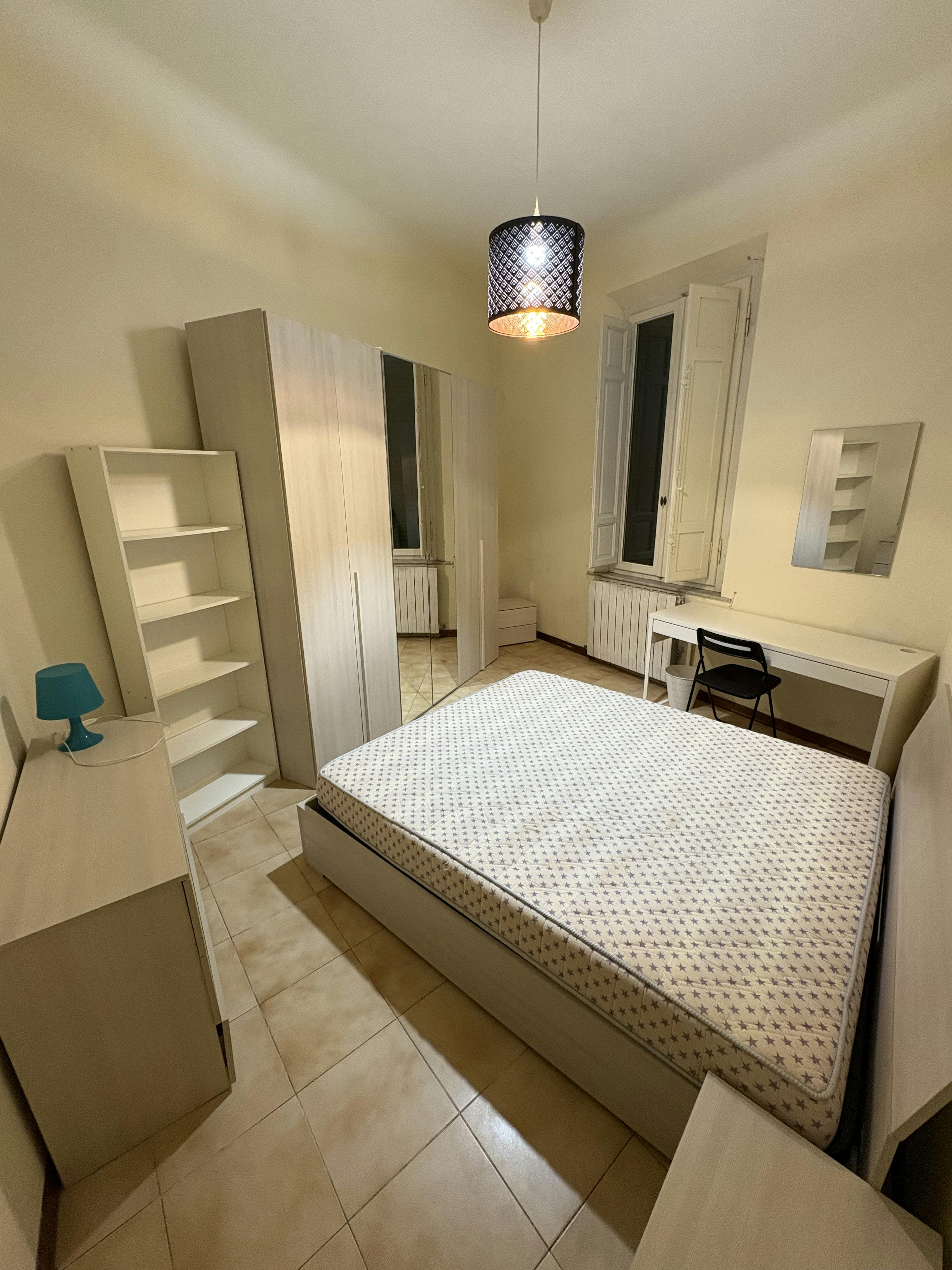 Privé kamer te huur voor € 450 per maand in Pisa, Via Carlo Cattaneo