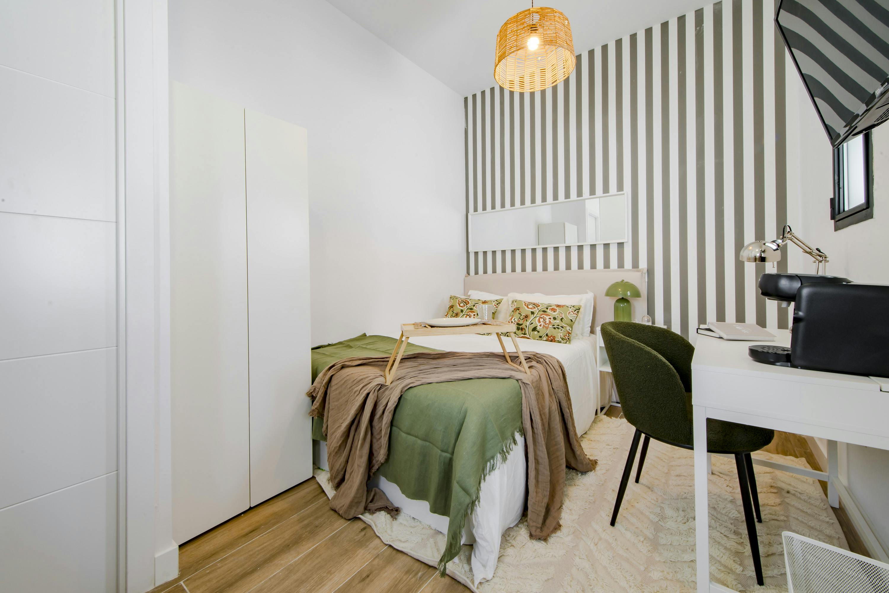 Private room for rent for €770 per month in Villaviciosa de Odón, Calle Duero