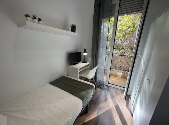 Private room in Calle de Alonso Cano, Madrid (1674281) room image 1