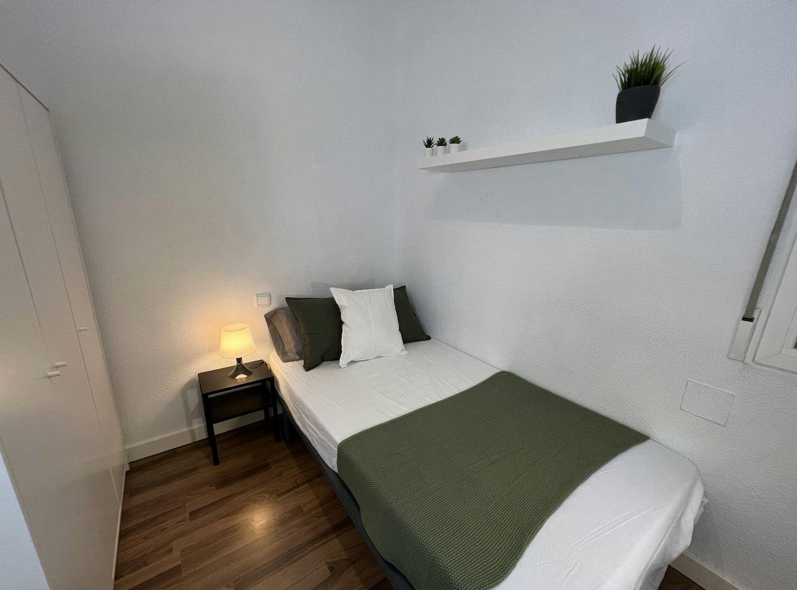 Calle de Alonso Cano, Madrid preview