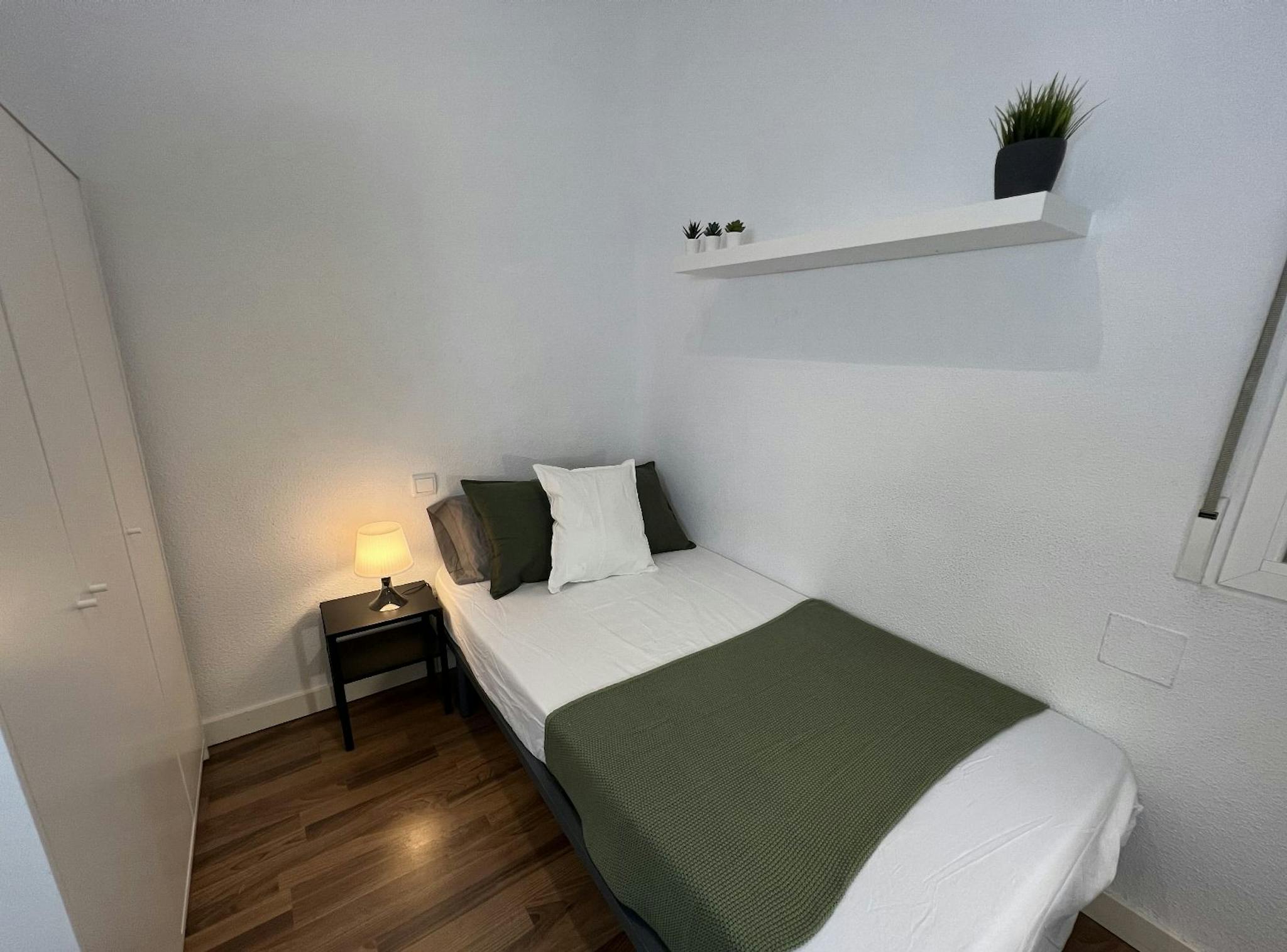 Calle de Alonso Cano, Madrid preview