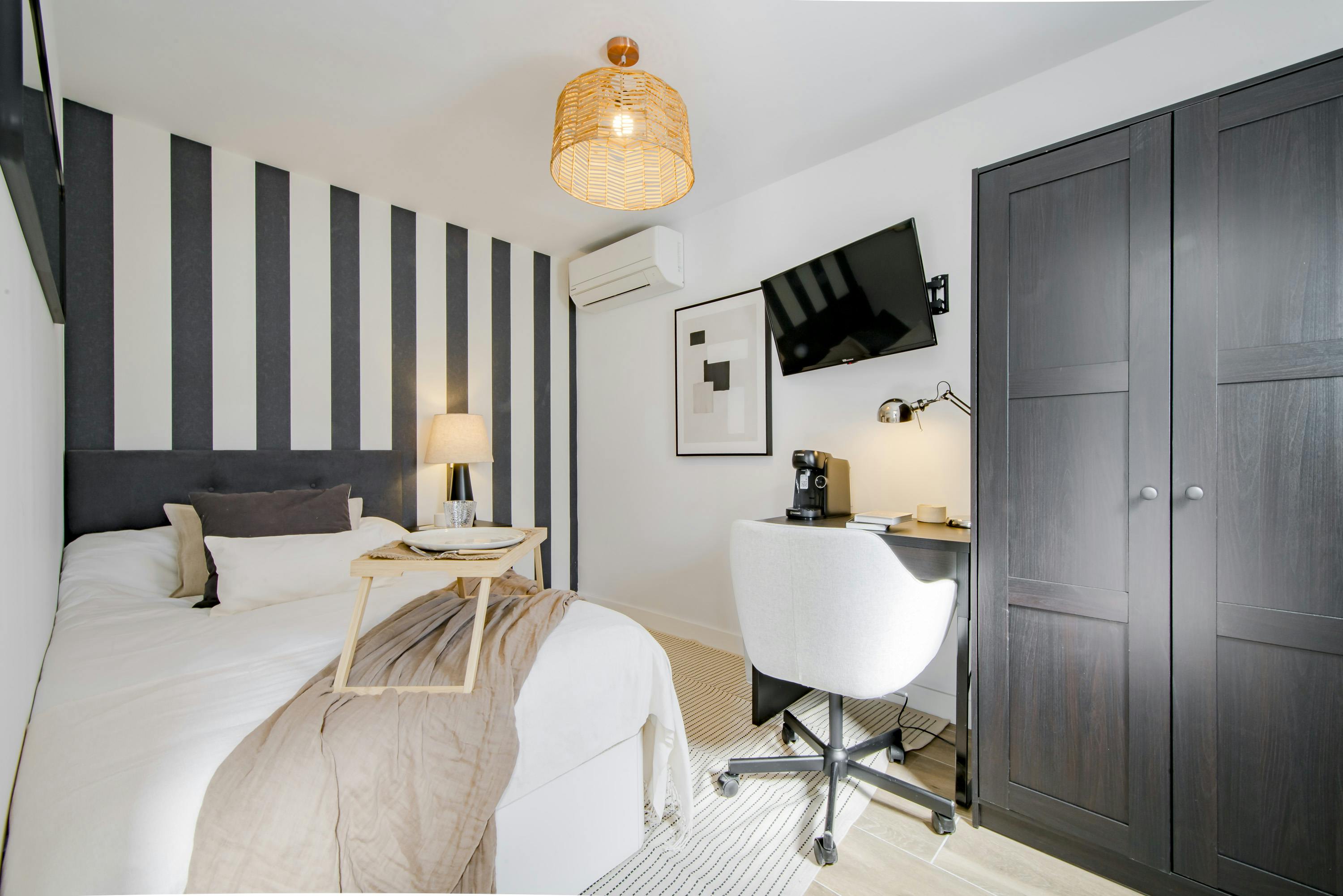 Private room for rent for €490 per month in Villaviciosa de Odón, Calle Duero