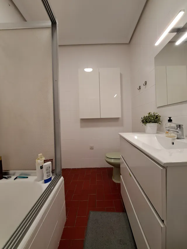 Private room in Calle de la Luna, Madrid (1674344) room image 6