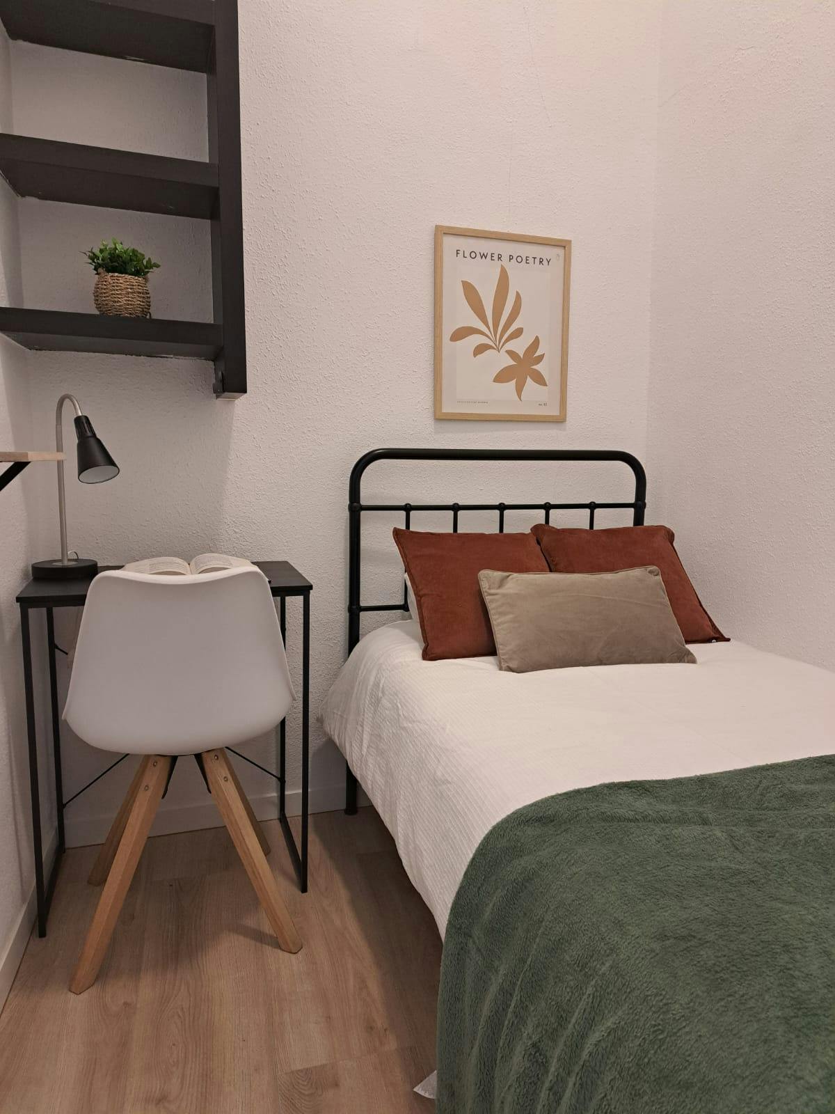 Calle de la Luna, Madrid preview