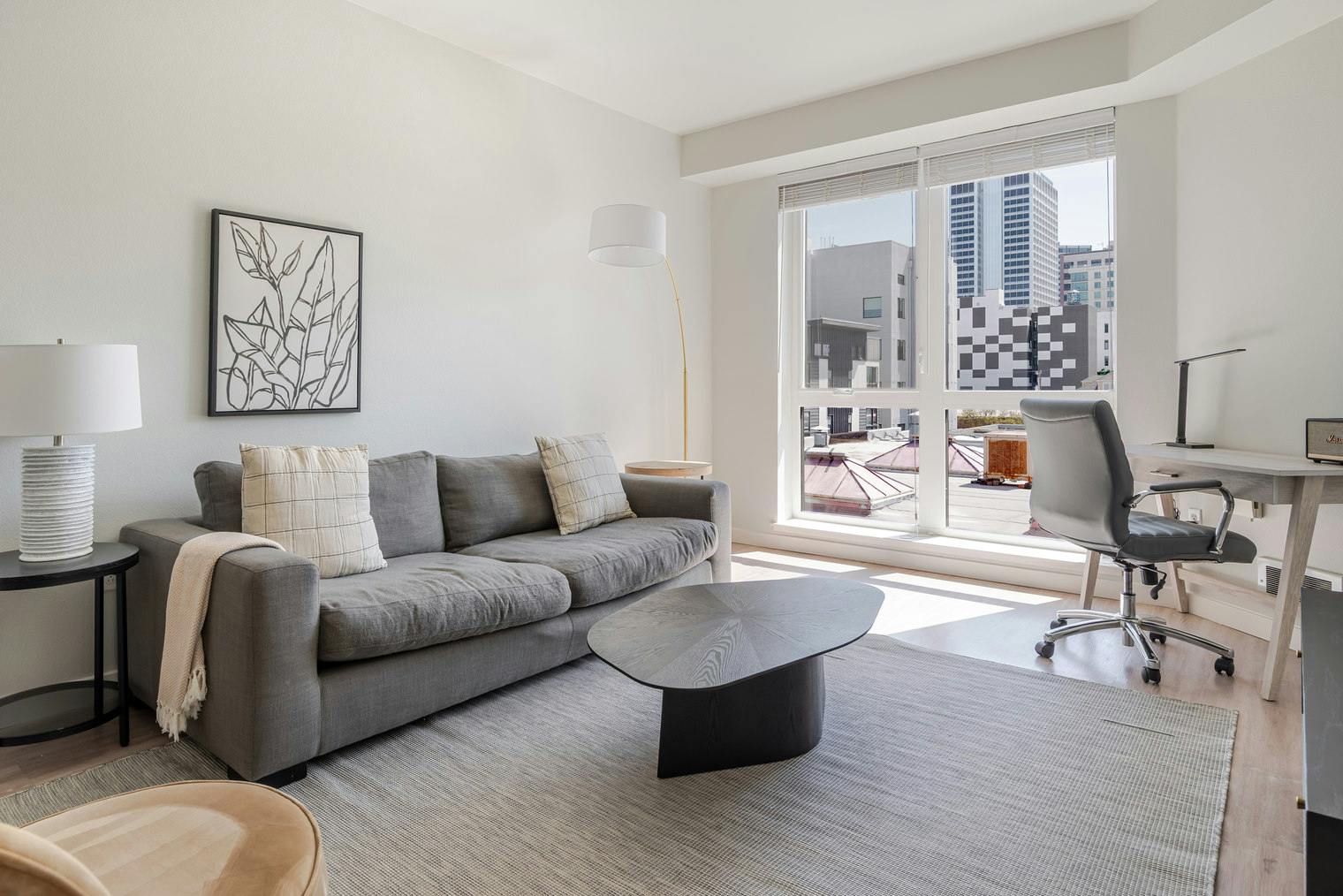 Apartament de închiriat pentru $4,615 pe lună în Oakland, Webster Street