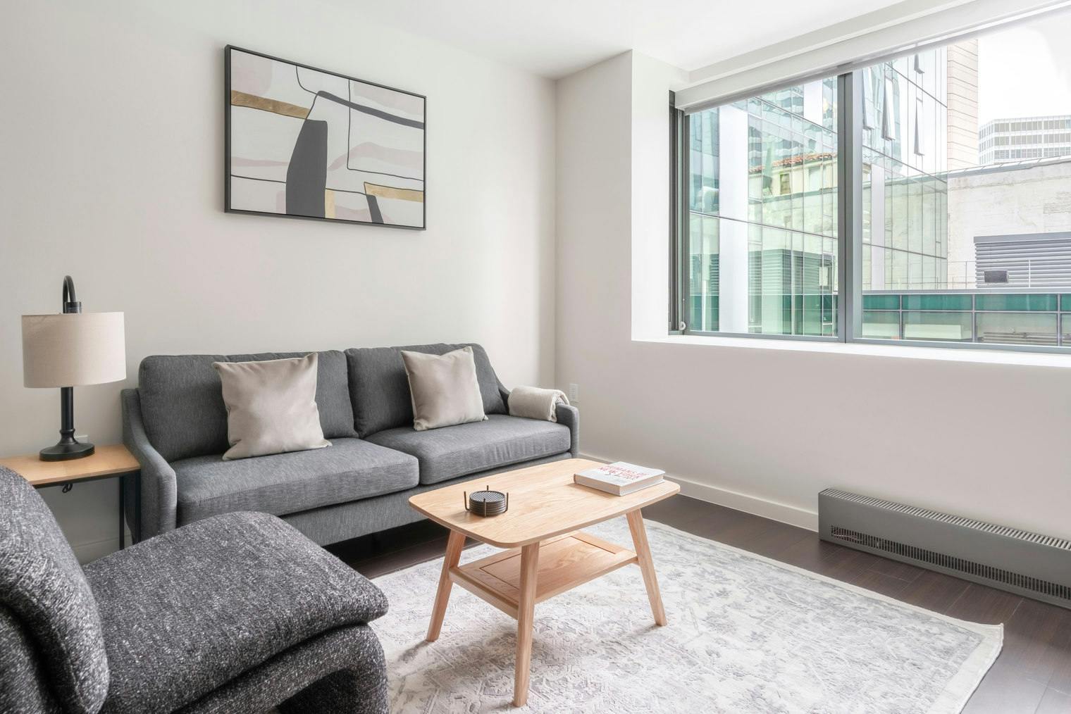 公寓 正在以 $6,328 的月租出租，其位于 San Francisco, Van Ness Avenue