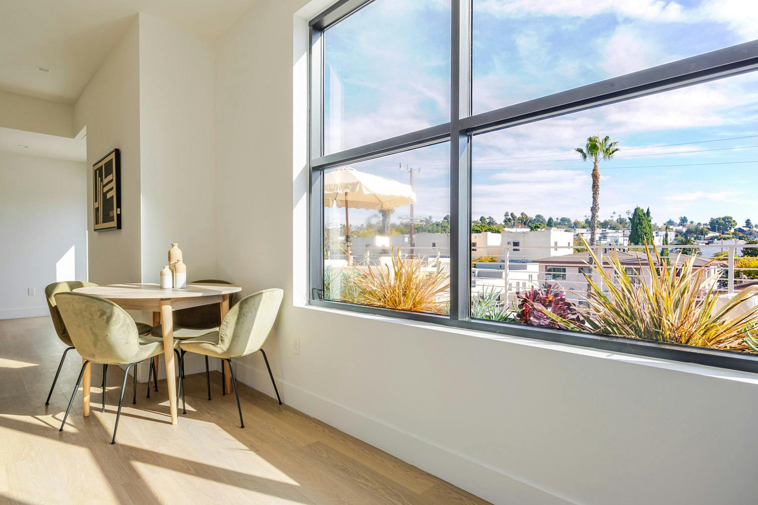 Apartment for rent for $4,419 per month in Los Angeles, North Virgil Avenue