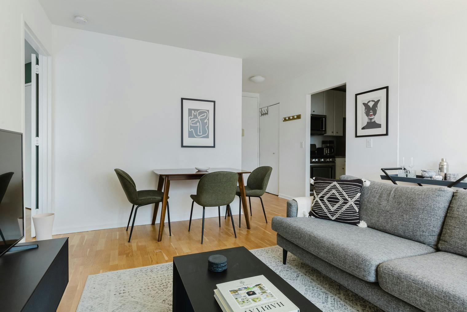 preview gallery tile