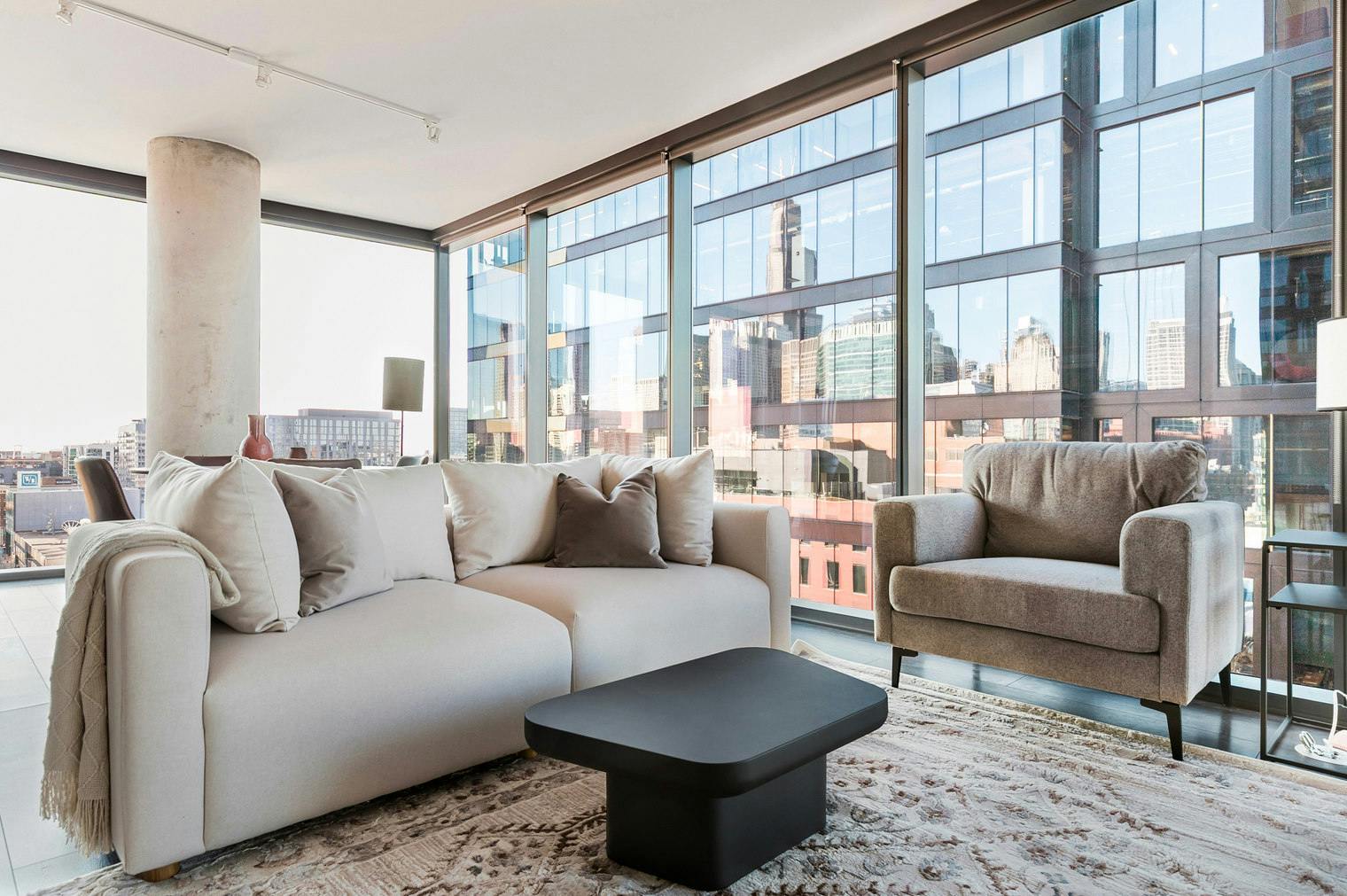 West Couch Place, Chicago, IL preview