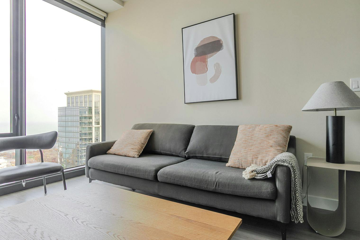 Appartamento in affitto a $7,441 al mese a Chicago, South Indiana Avenue