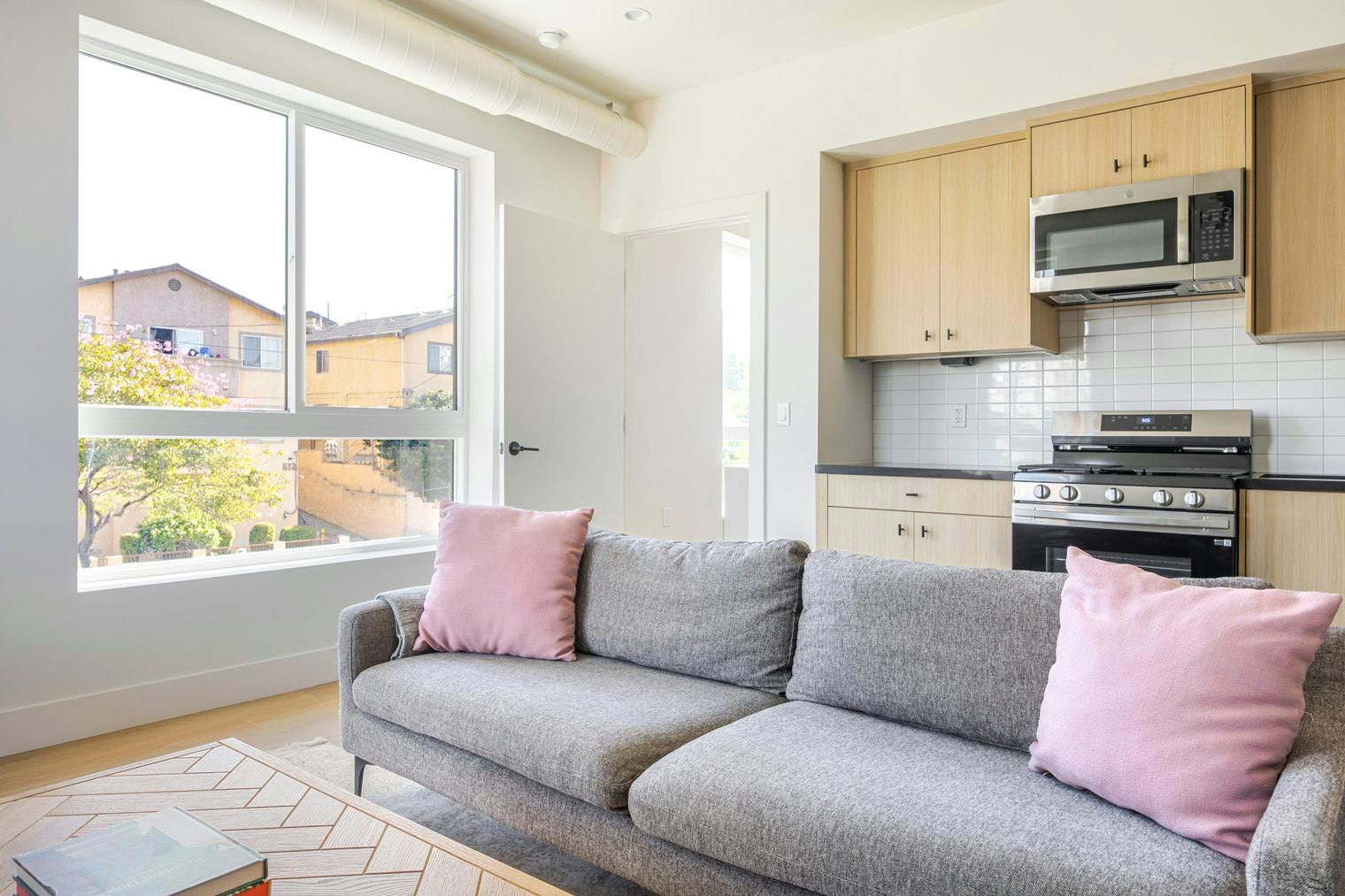 Apartment for rent for $4,419 per month in Los Angeles, North Virgil Avenue