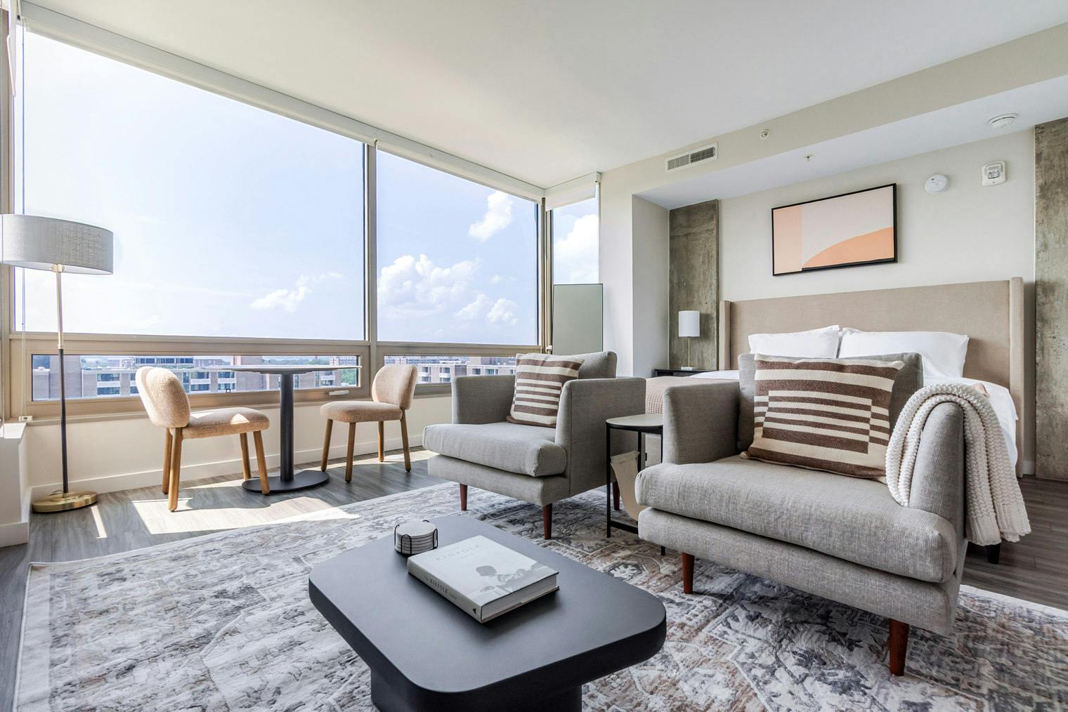 单间公寓 正在以 $5,064 的月租出租，其位于 Washington, D.C., M Street Southwest