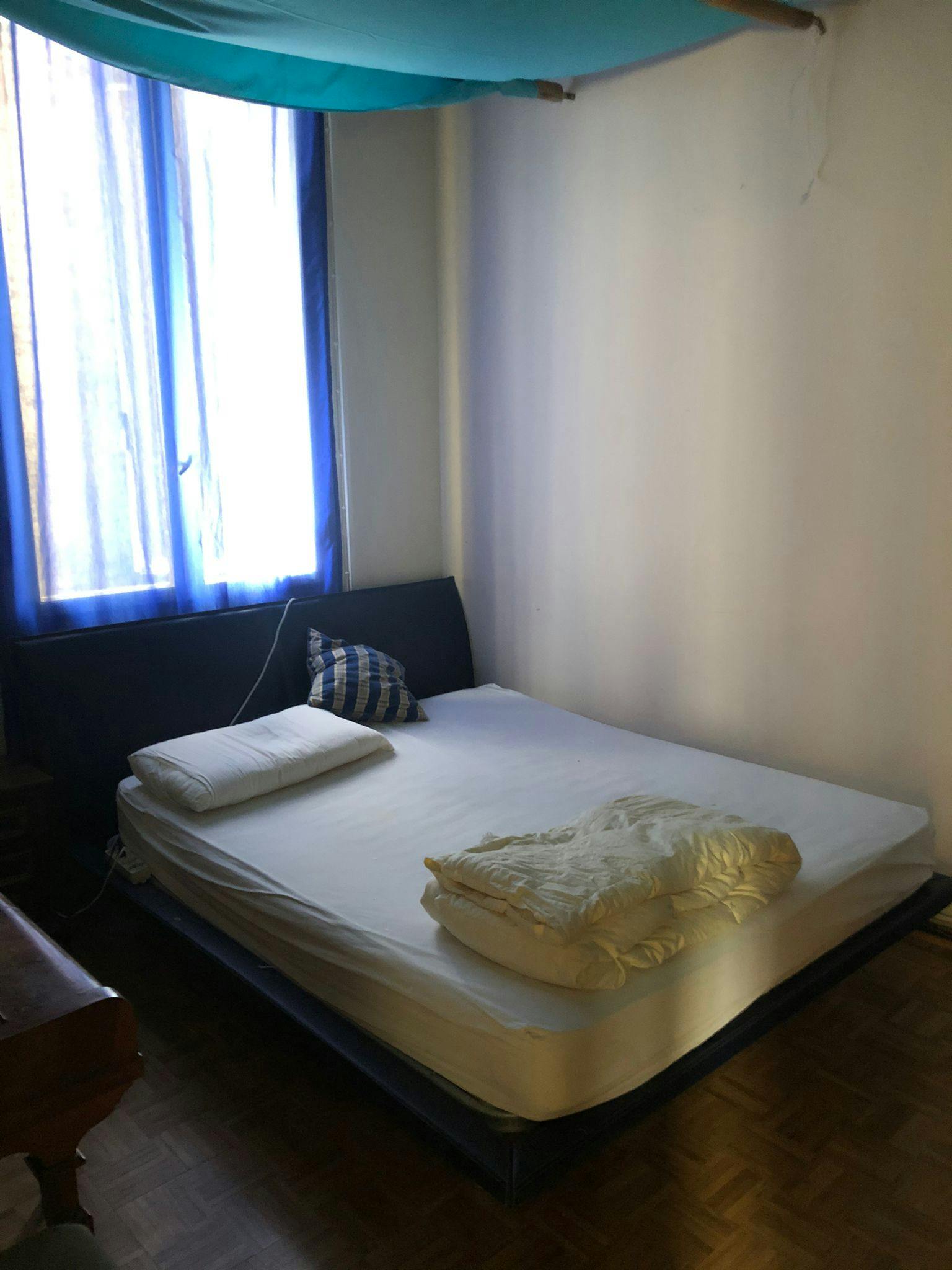 Via Castiglione, Bologna preview