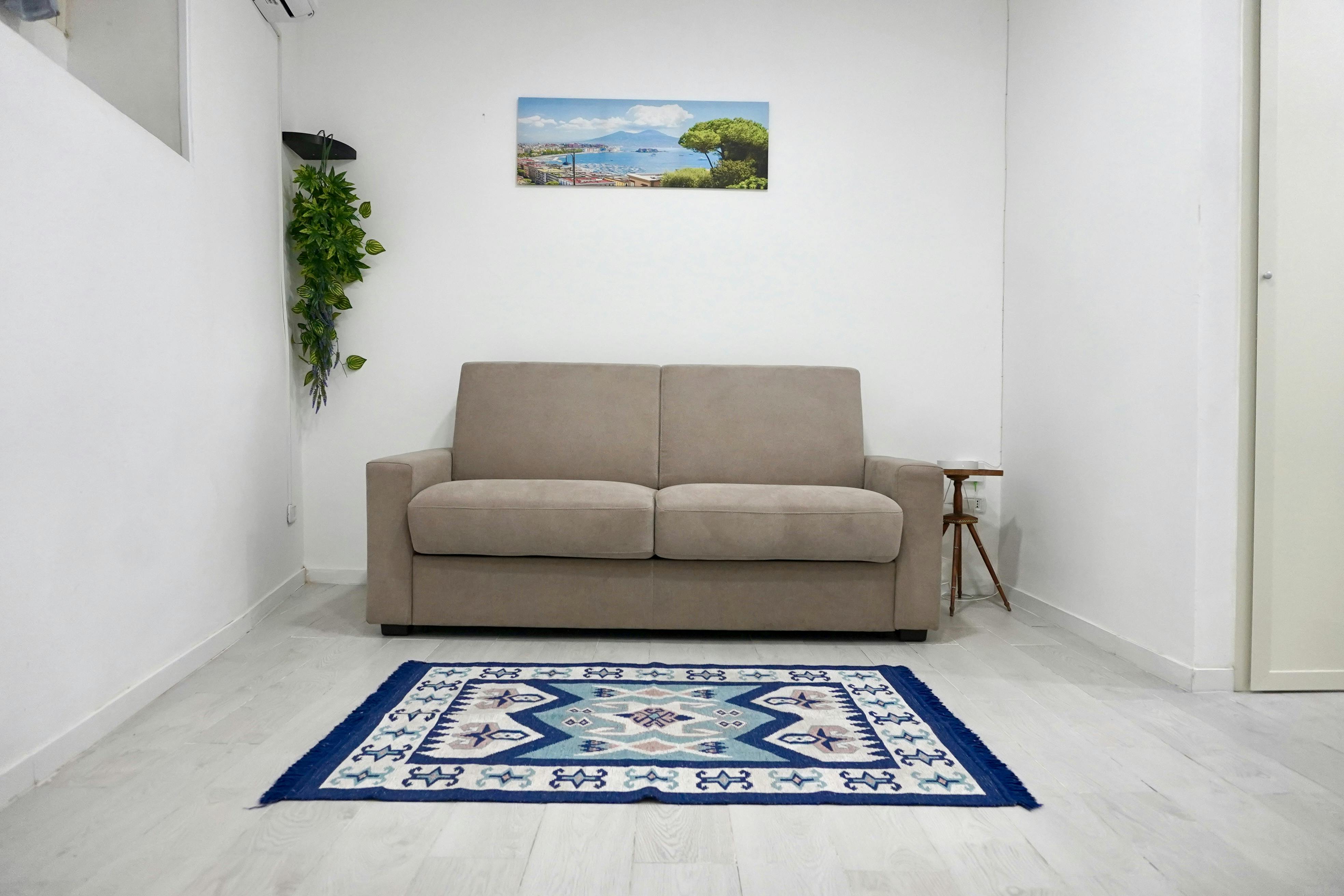 Studio for rent for €650 per month in Naples, Vicoletto San Marco a Miradois