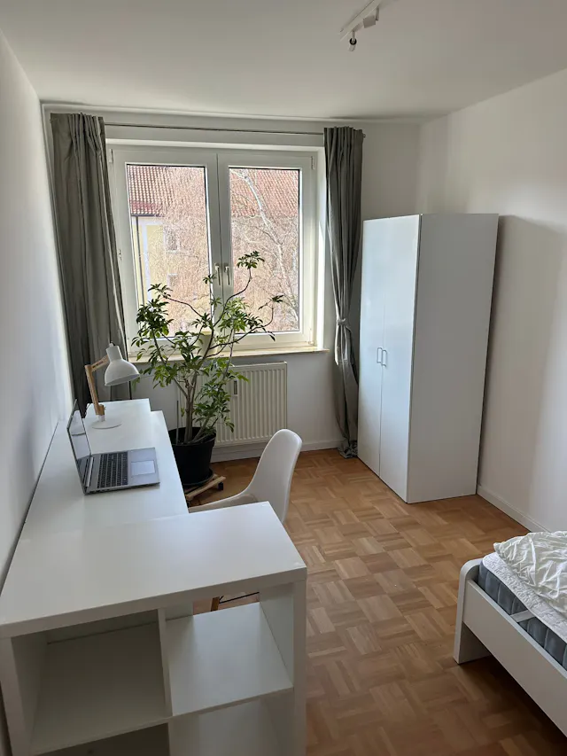 Private room in Brudermühlstraße, Munich (1674850) room image 1