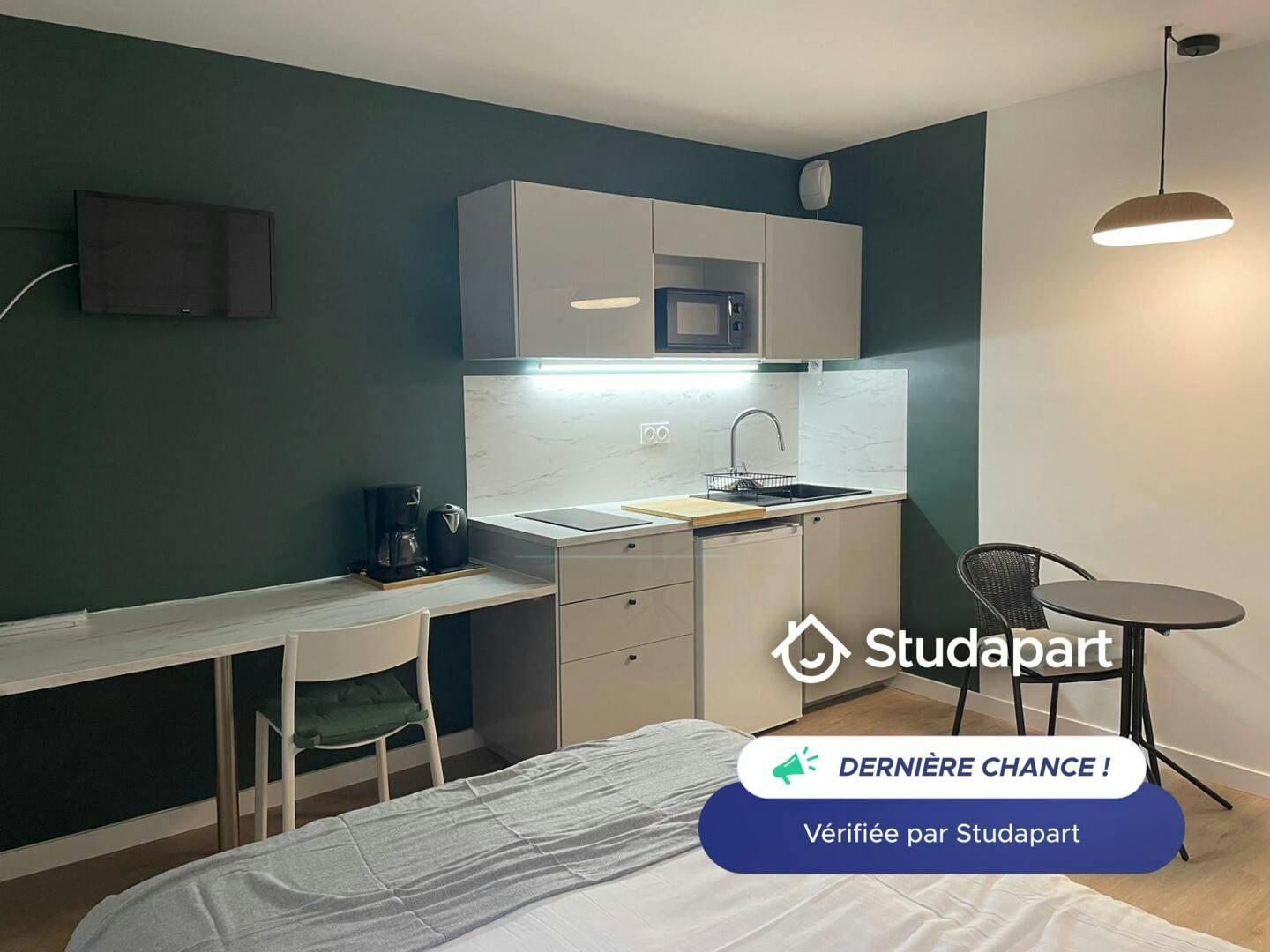 公寓 正在以 €695 的月租出租，其位于 Rennes, Boulevard Solférino