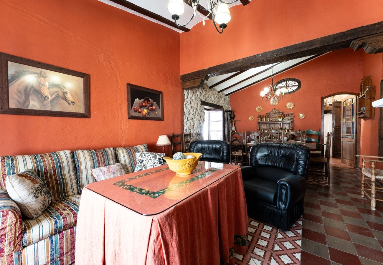 Wohnung zu mieten für 2.500 € pro Monat in Bobadilla, Calle Antequera