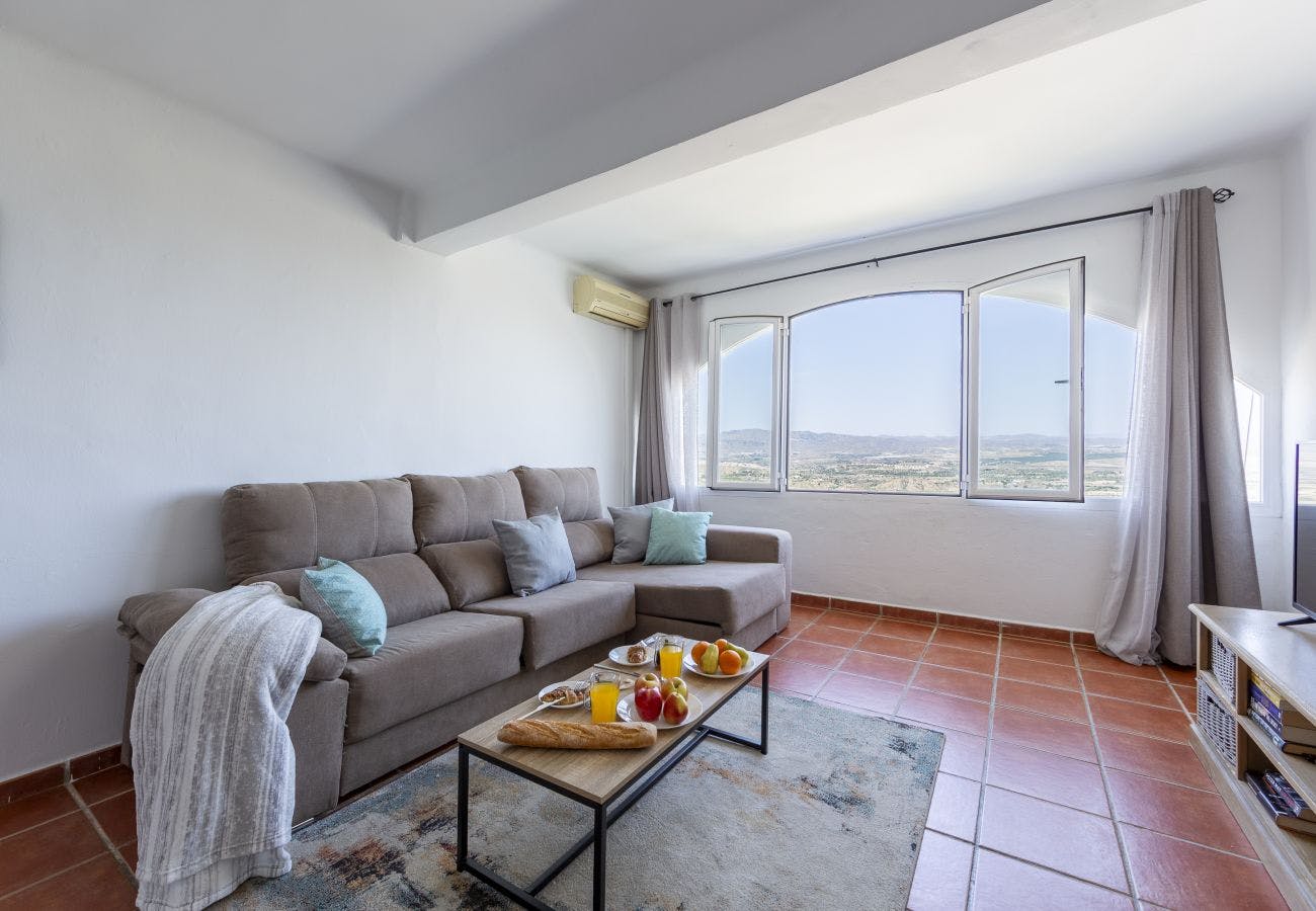 Mieszkanie do wynajęcia za 2500 € miesięcznie w mieście Mojacar, Avenida Paris