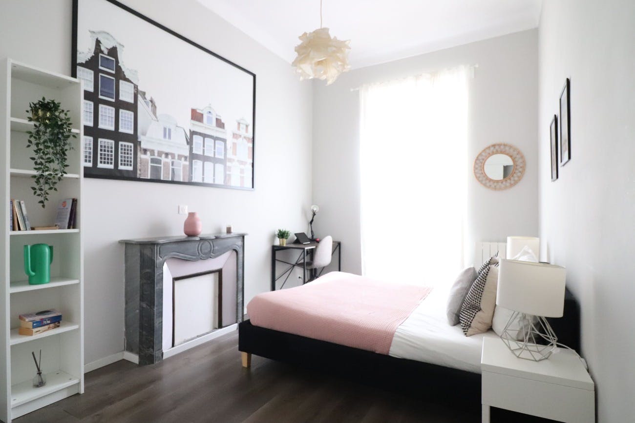 Single room Nice, 1 bed, 14m² — photo 1