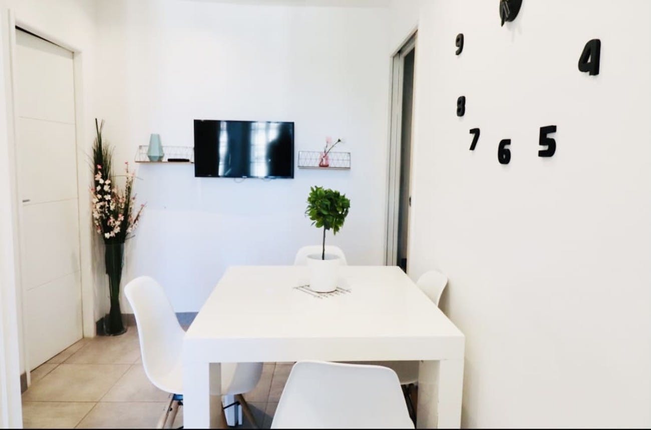 Single room Nice, 1 bed, 10m² — photo 8