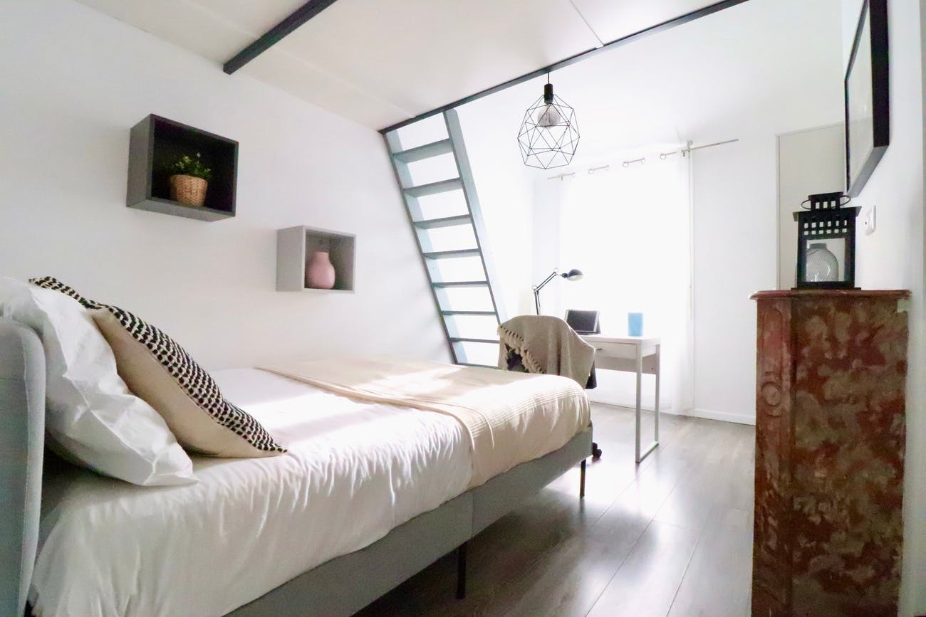 Private room for rent for €725 per month in Nice, Avenue des Arènes de Cimiez