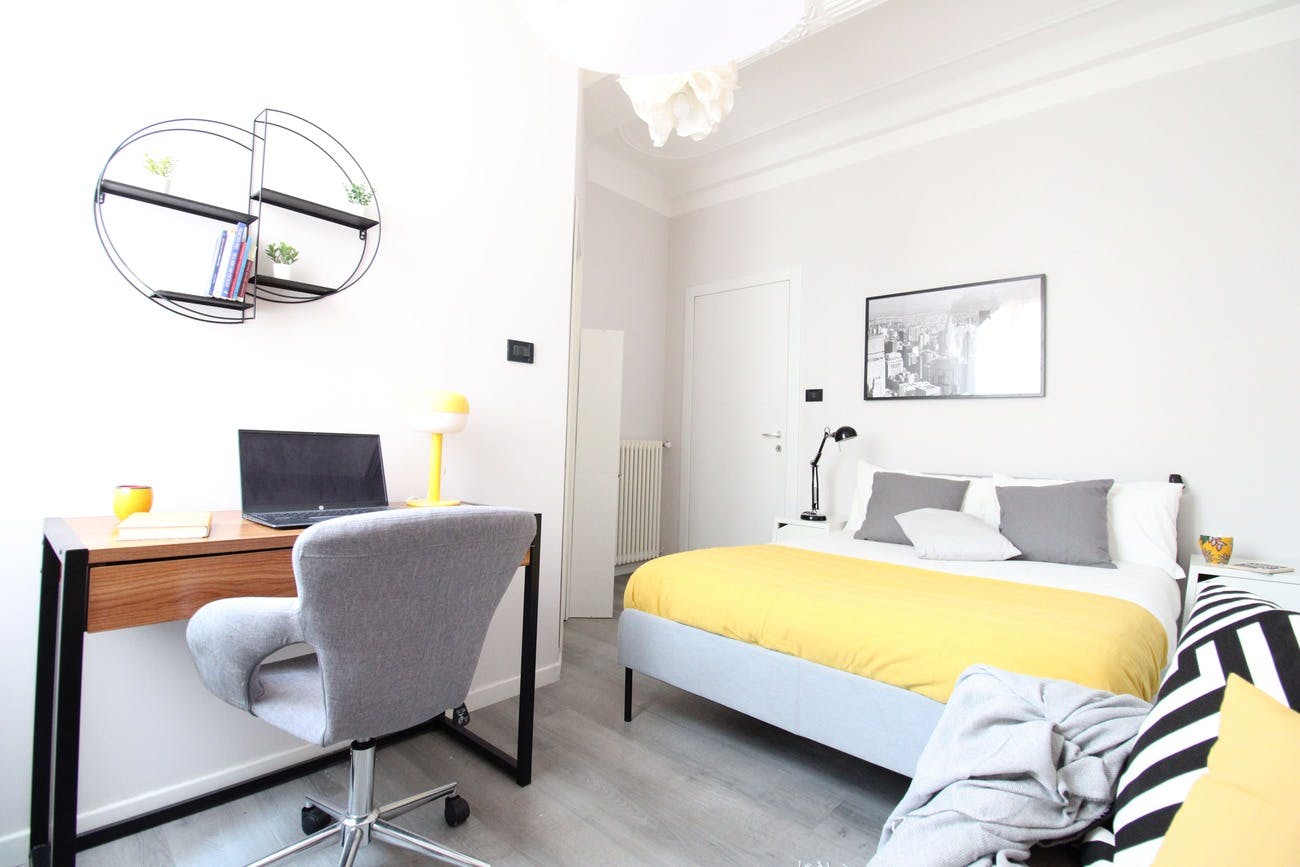 Private room for rent for €680 per month in Bologna, Via Mazzini