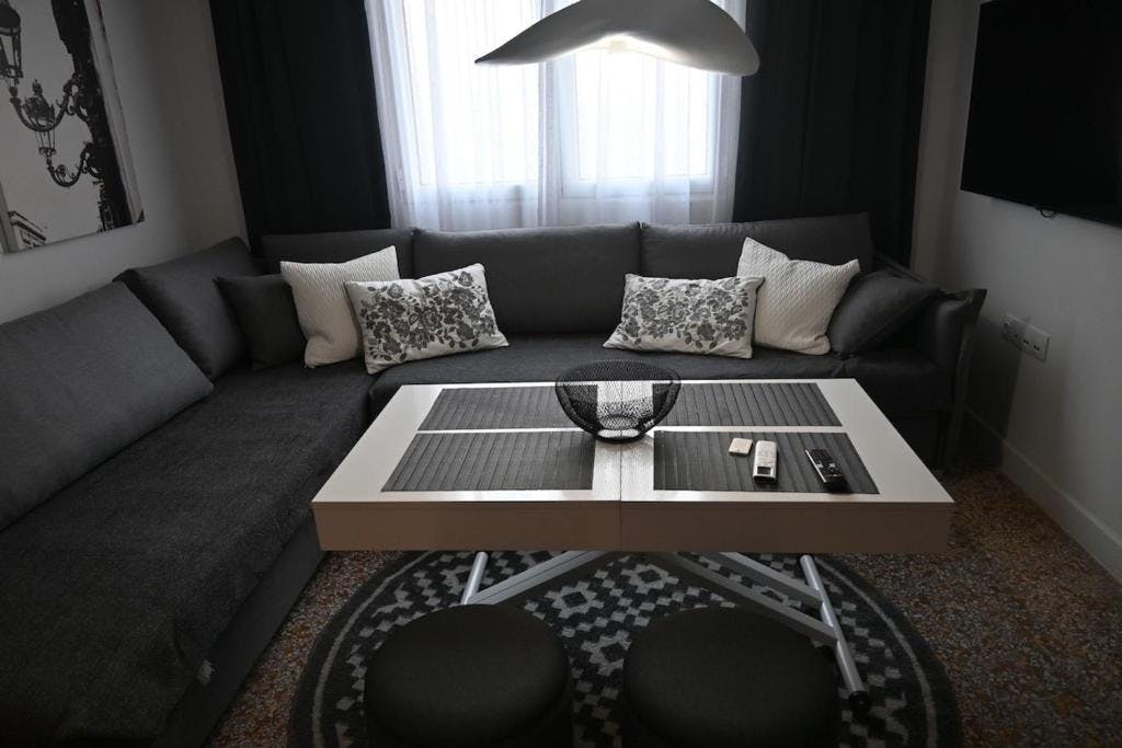 Sofokleous, Athina preview