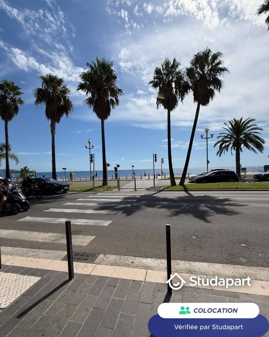 Cameră privată de închiriat pentru 590 EUR pe lună în Nice, Promenade des Anglais